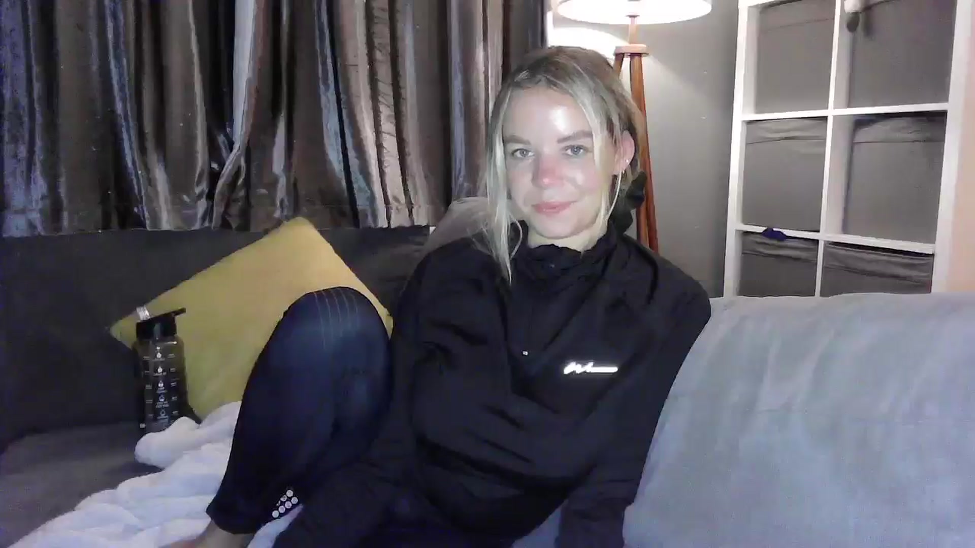 Gallery image thumbnail from TILLY2021's myfreecams stream on, 11/26/2024, 24:59 image 5 of 20