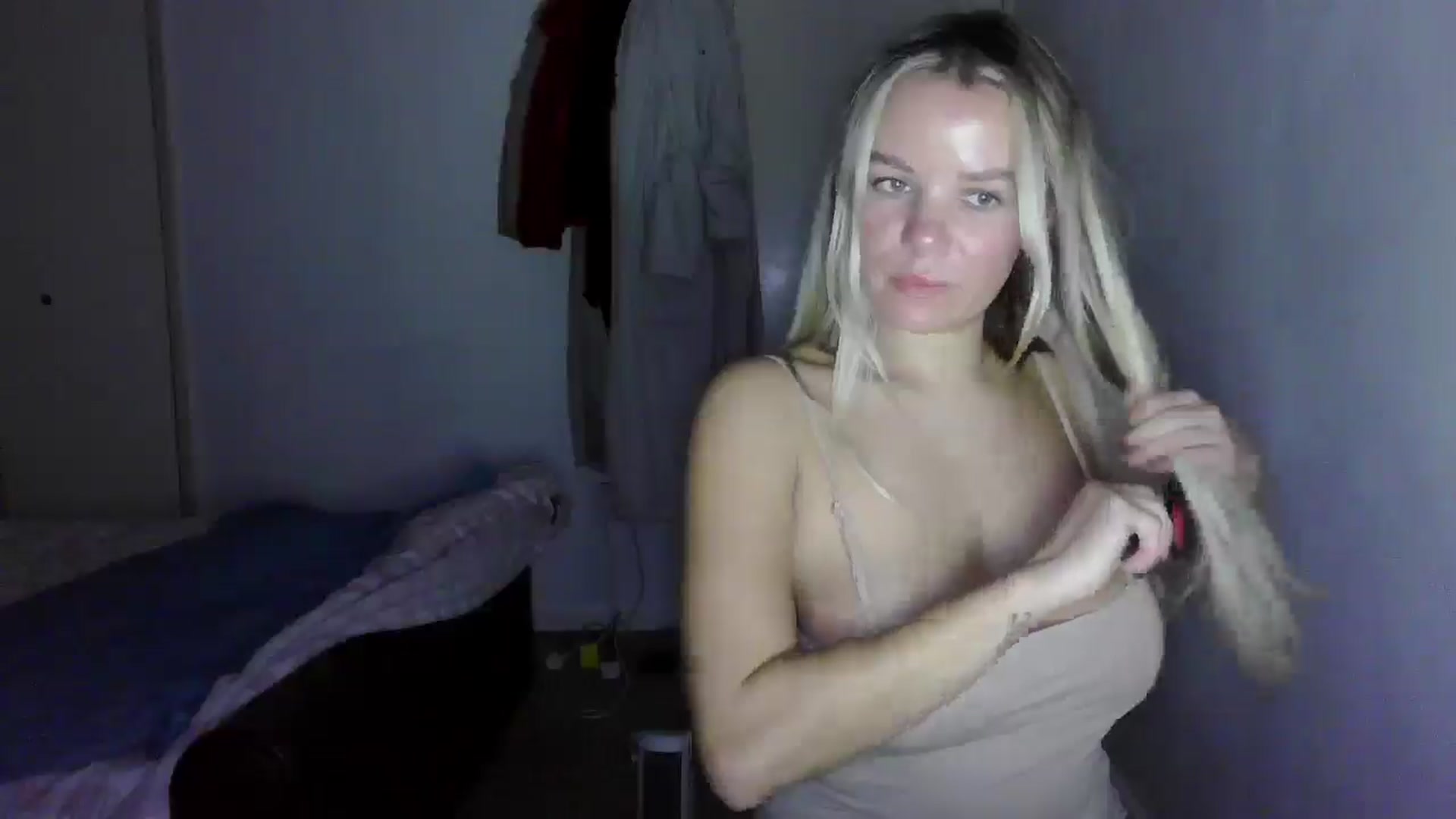 Gallery image thumbnail from TILLY2021's myfreecams stream on, 12/09/2024, 18:02 image 10 of 20