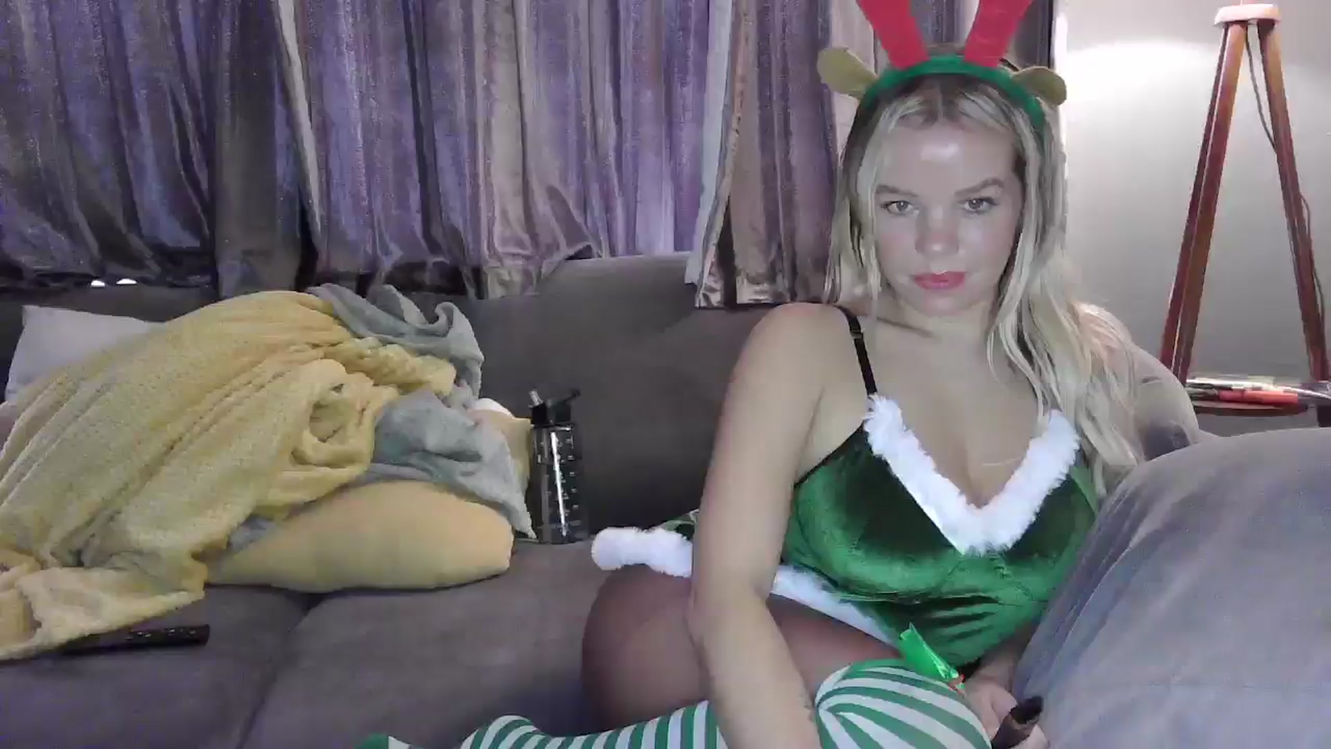 Gallery image thumbnail from TILLY2021's myfreecams stream on, 12/17/2024, 12:10 image 4 of 20
