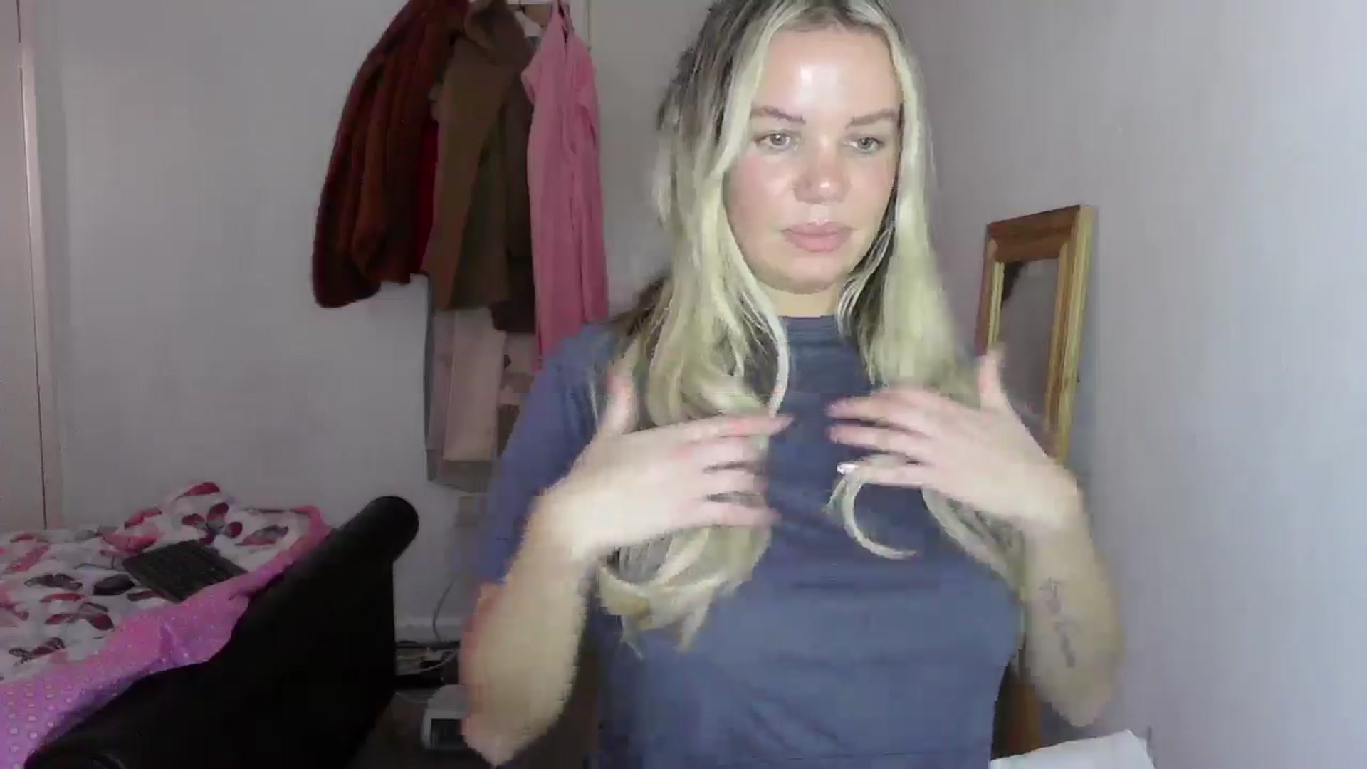 Gallery image thumbnail from TILLY2021's myfreecams stream on, 01/10/2025, 15:54 image 18 of 20