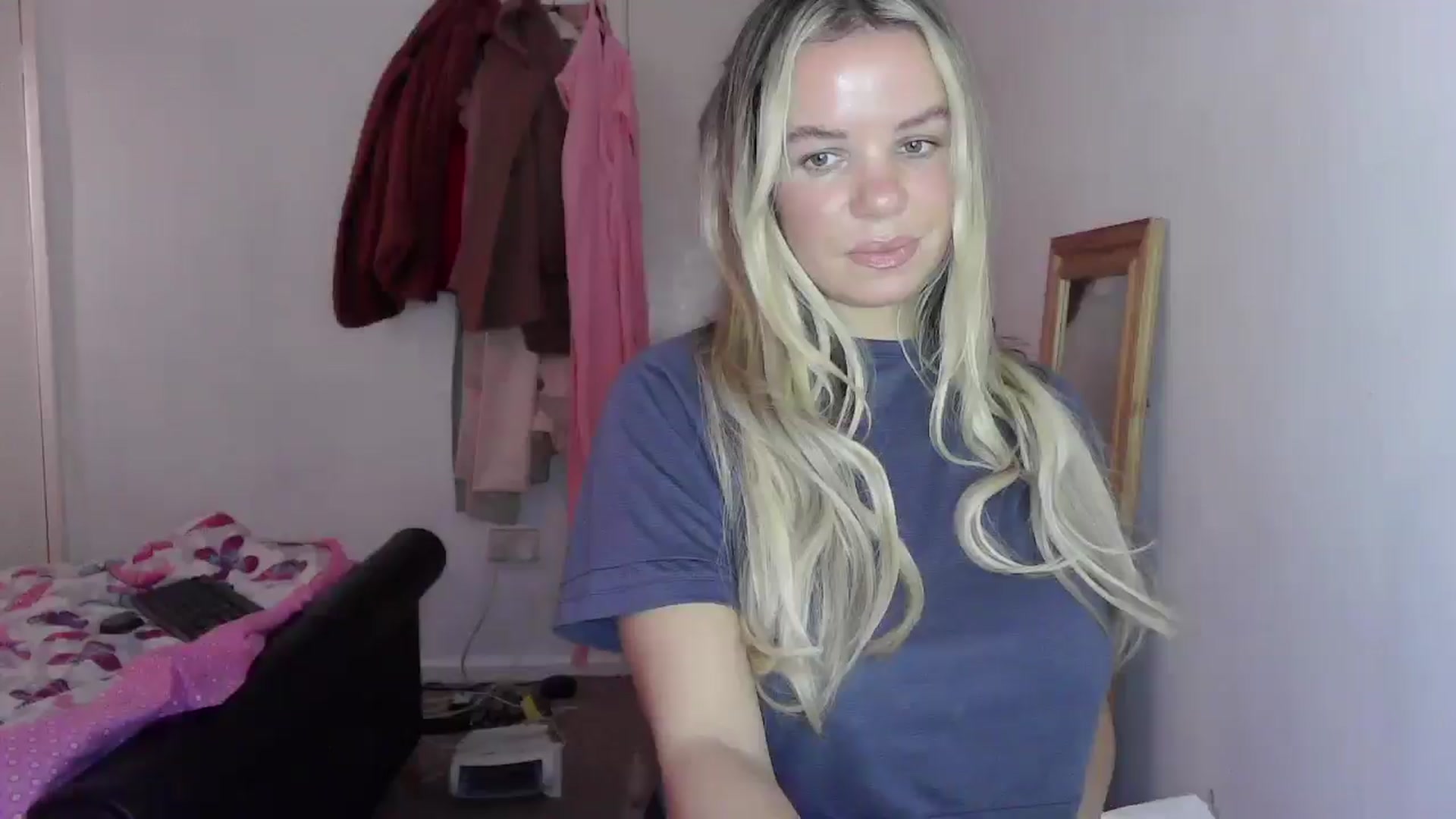 Gallery image thumbnail from TILLY2021's myfreecams stream on, 01/10/2025, 15:54 image 12 of 20