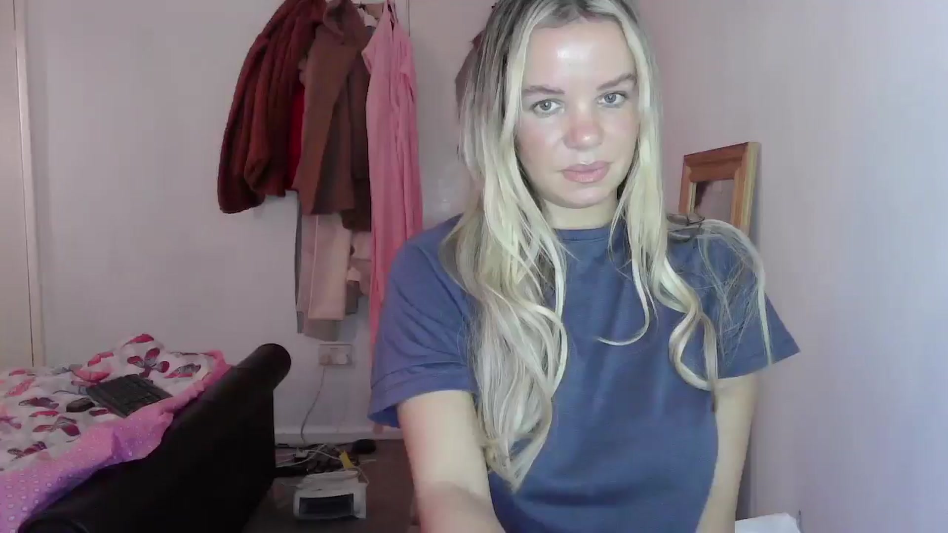 Gallery image thumbnail from TILLY2021's myfreecams stream on, 01/10/2025, 15:54 image 10 of 20