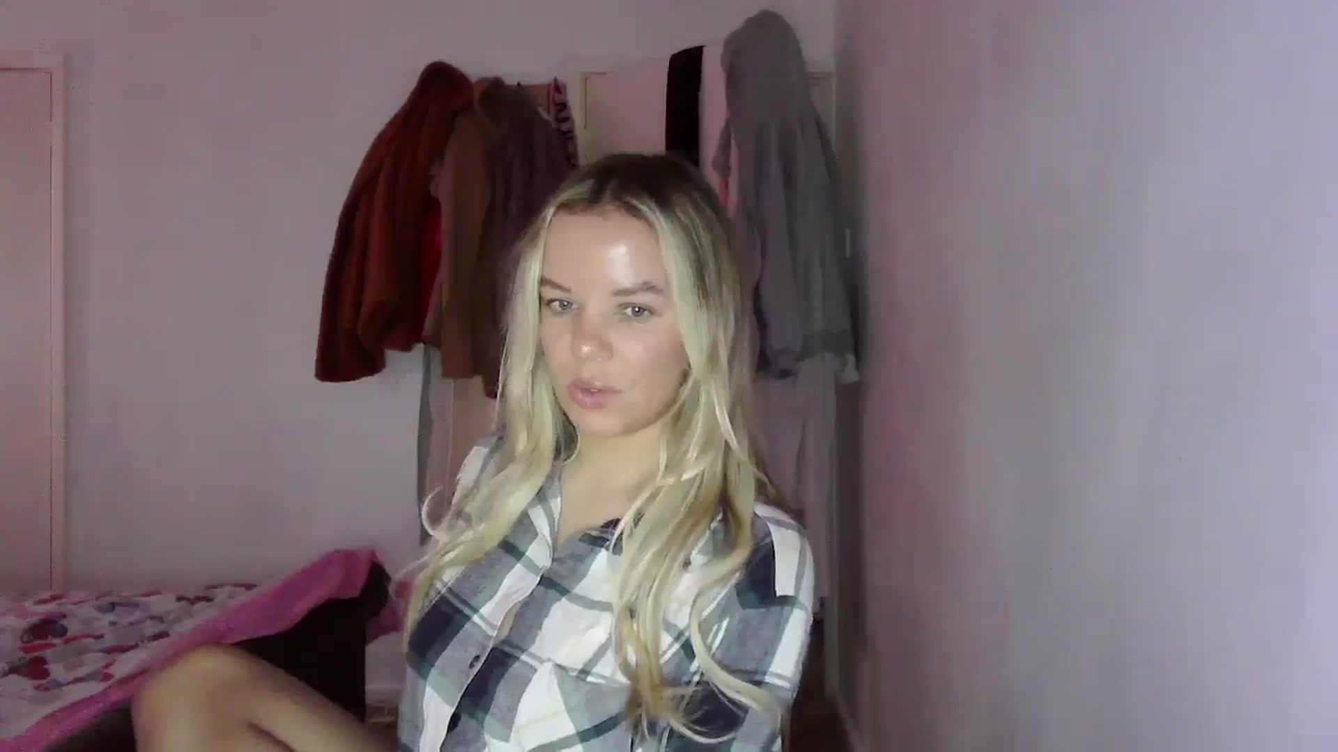 Gallery image thumbnail from TILLY2021's myfreecams stream on, 01/15/2025, 09:41 image 8 of 20