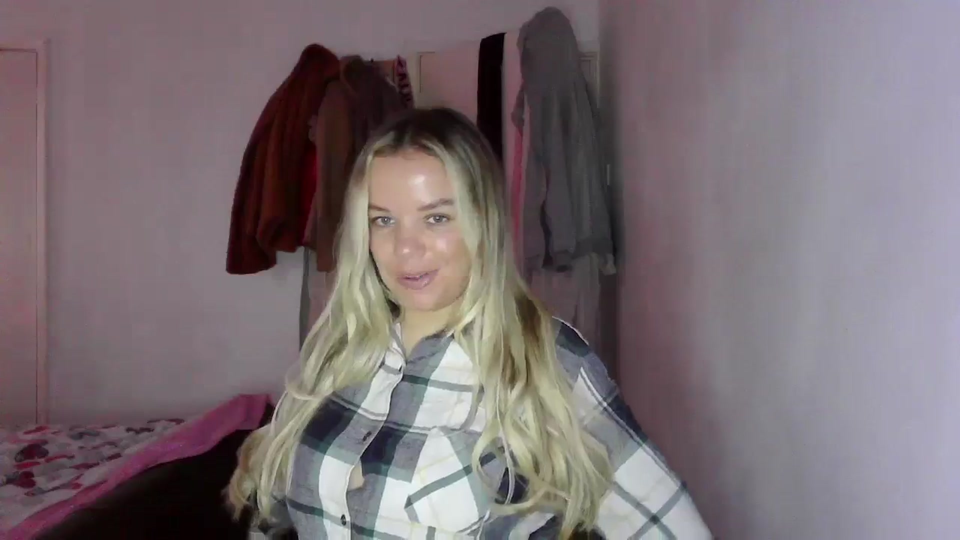 Gallery image thumbnail from TILLY2021's myfreecams stream on, 01/15/2025, 09:41 image 4 of 20