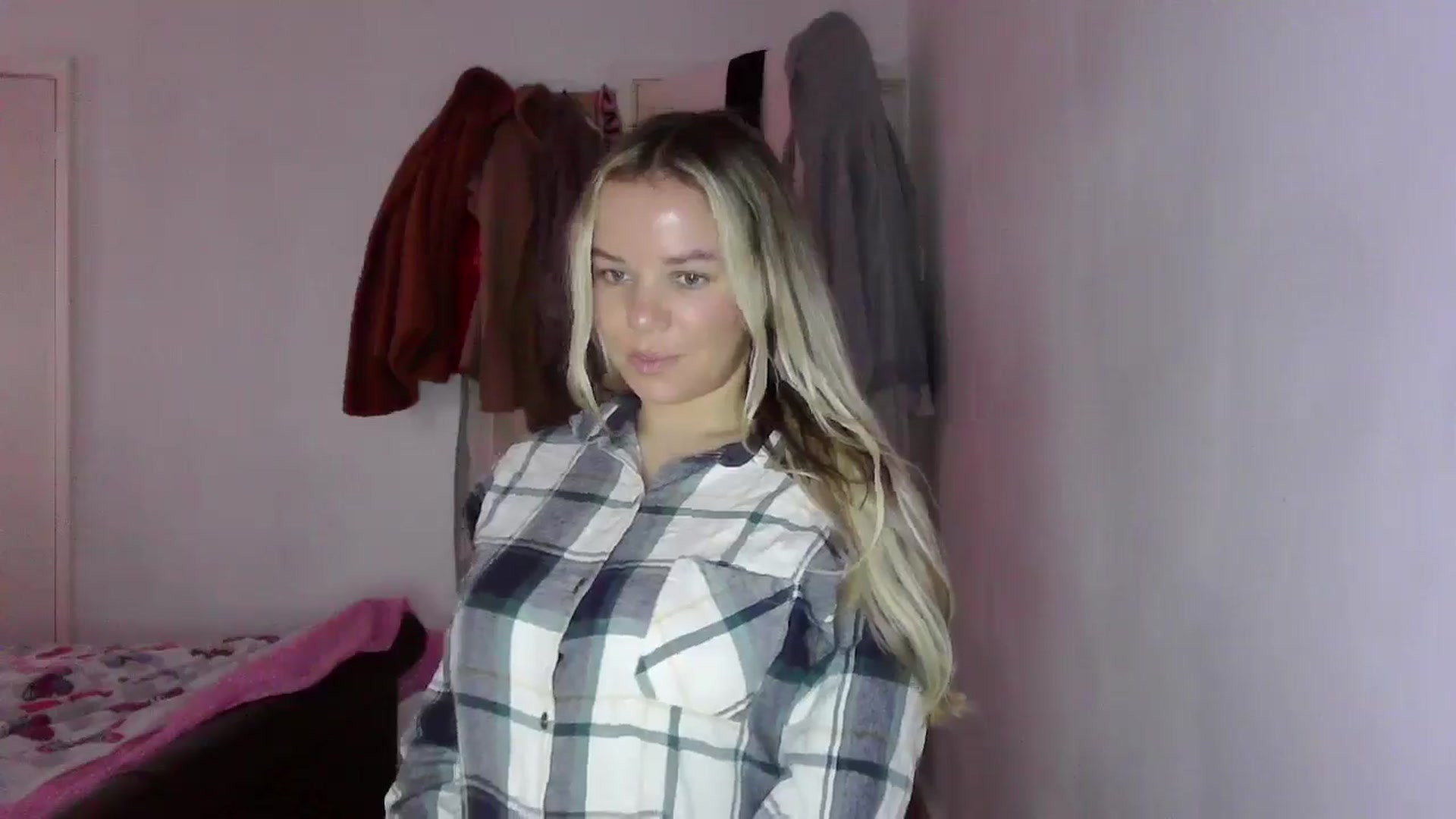 Gallery image thumbnail from TILLY2021's myfreecams stream on, 01/15/2025, 09:41 image 12 of 20