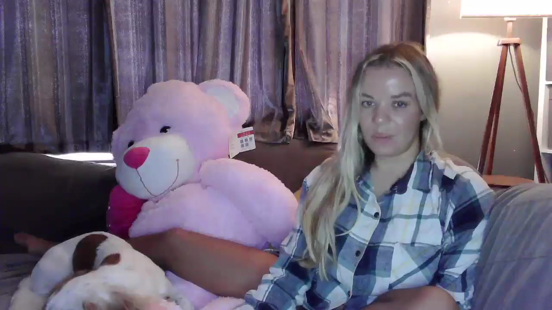 Gallery image thumbnail from TILLY2021's myfreecams stream on, 01/15/2025, 12:31 image 19 of 20