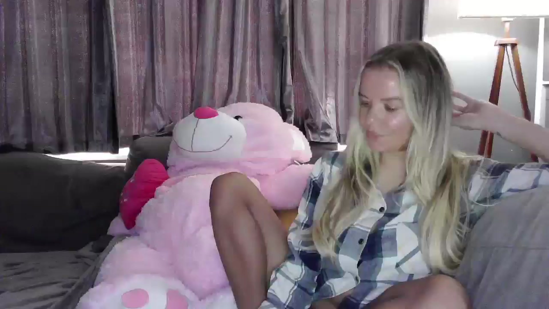 Gallery image thumbnail from TILLY2021's myfreecams stream on, 01/15/2025, 12:31 image 7 of 20