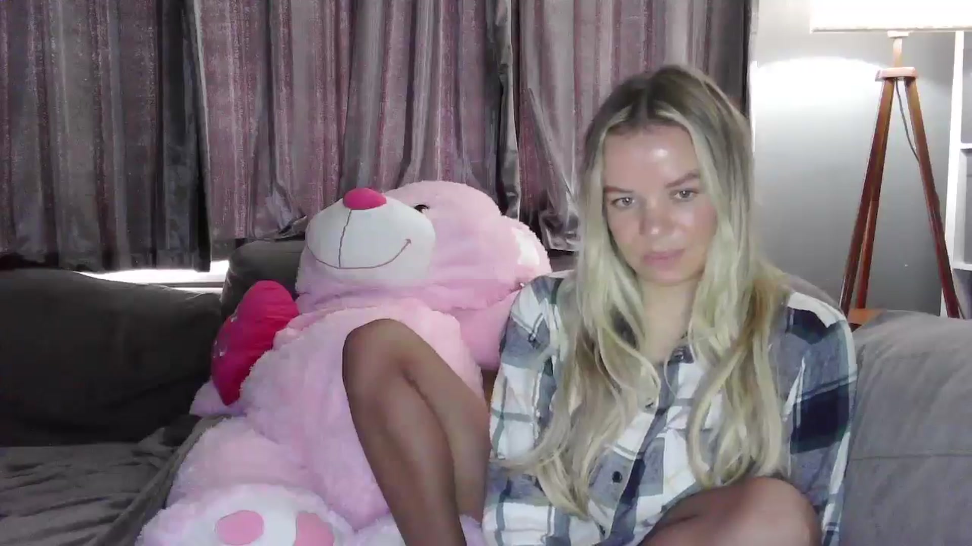 Gallery image thumbnail from TILLY2021's myfreecams stream on, 01/15/2025, 12:31 image 8 of 20
