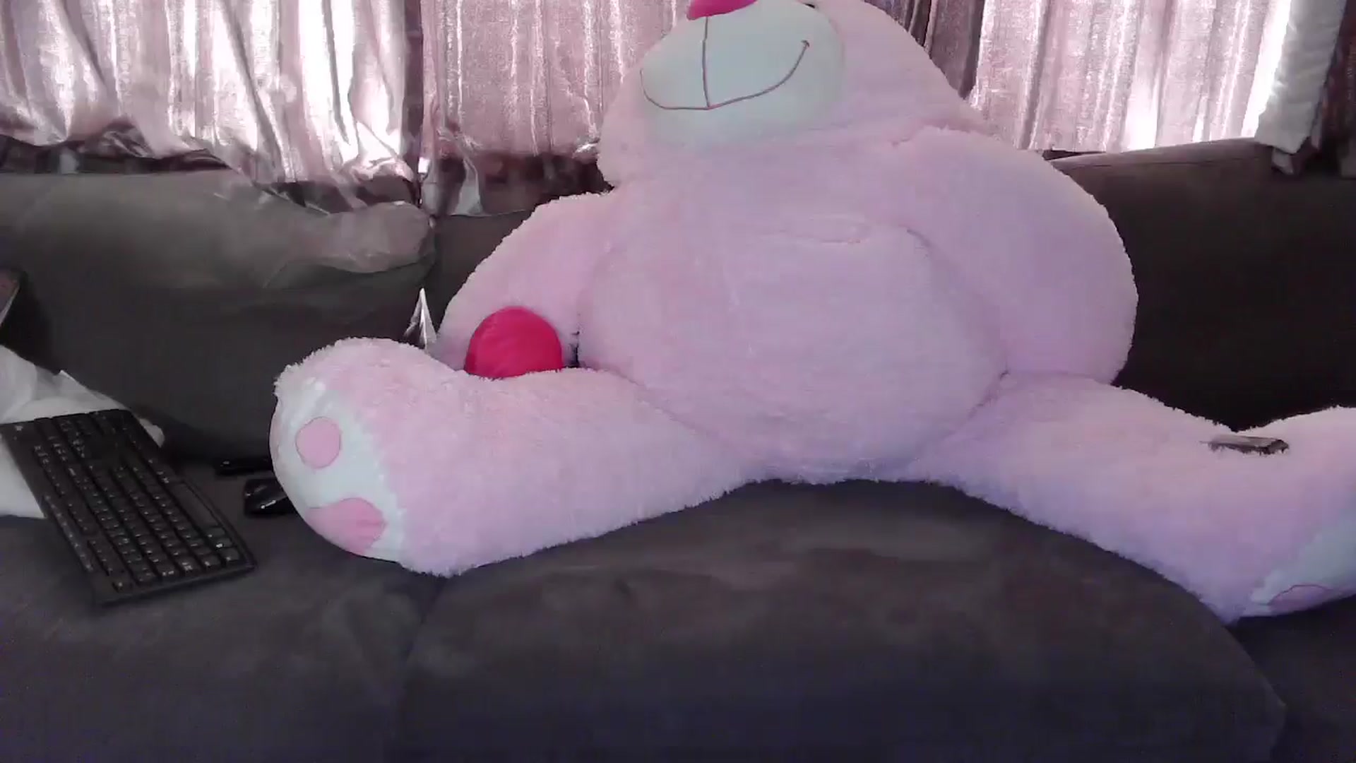 Gallery image thumbnail from TILLY2021's myfreecams stream on, 01/29/2025, 12:49 image 17 of 20