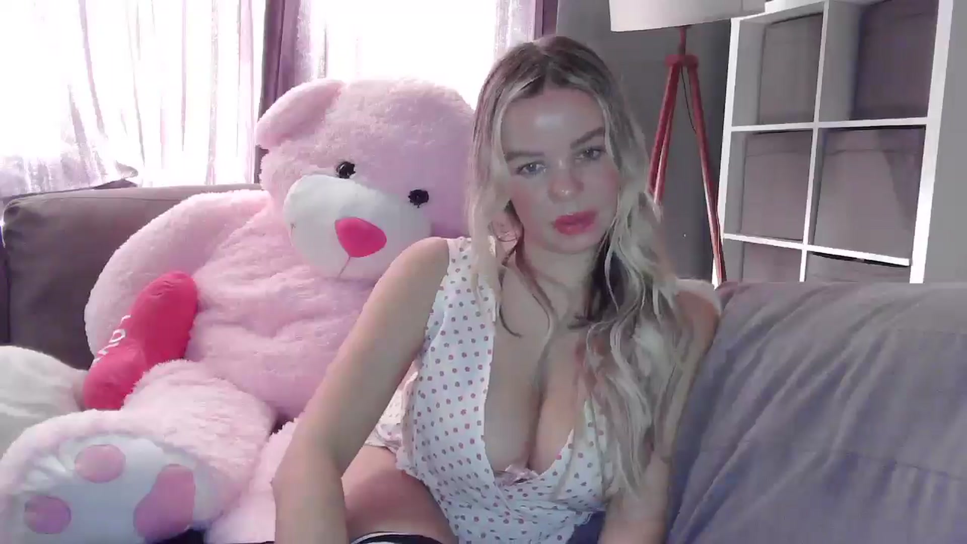 Gallery image thumbnail from TILLY2021's myfreecams stream on, 01/30/2025, 13:24 image 11 of 20