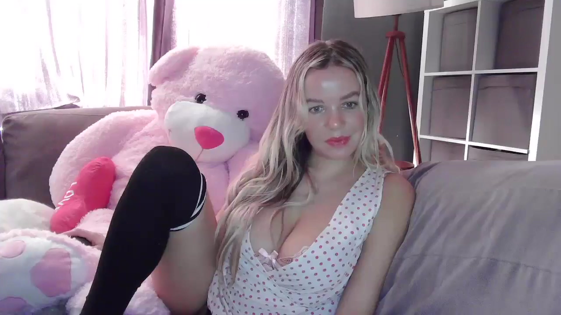 Gallery image thumbnail from TILLY2021's myfreecams stream on, 01/30/2025, 14:22 image 2 of 20
