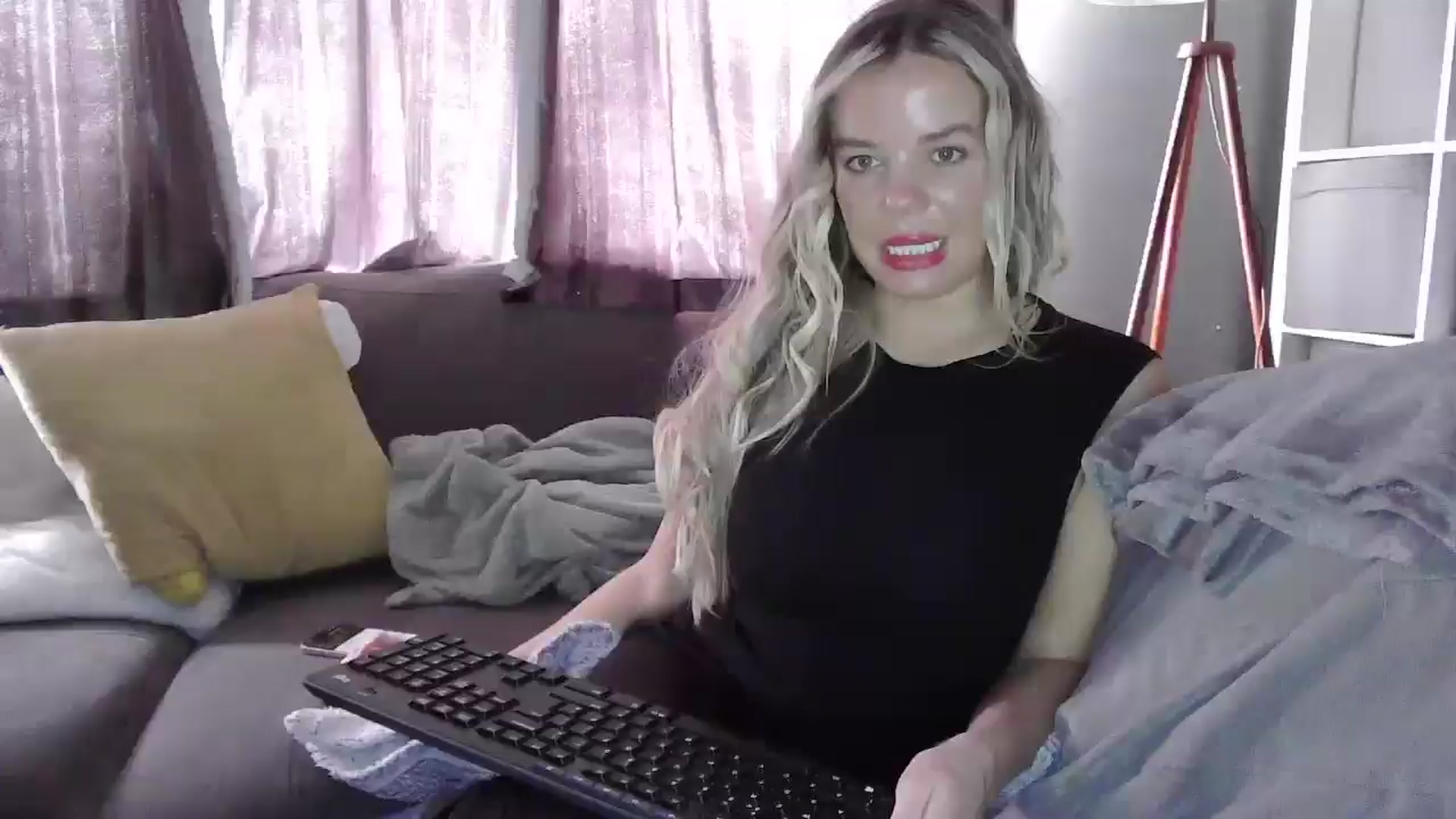 Gallery image thumbnail from TILLY2021's myfreecams stream on, 02/04/2025, 14:14 image 1 of 20