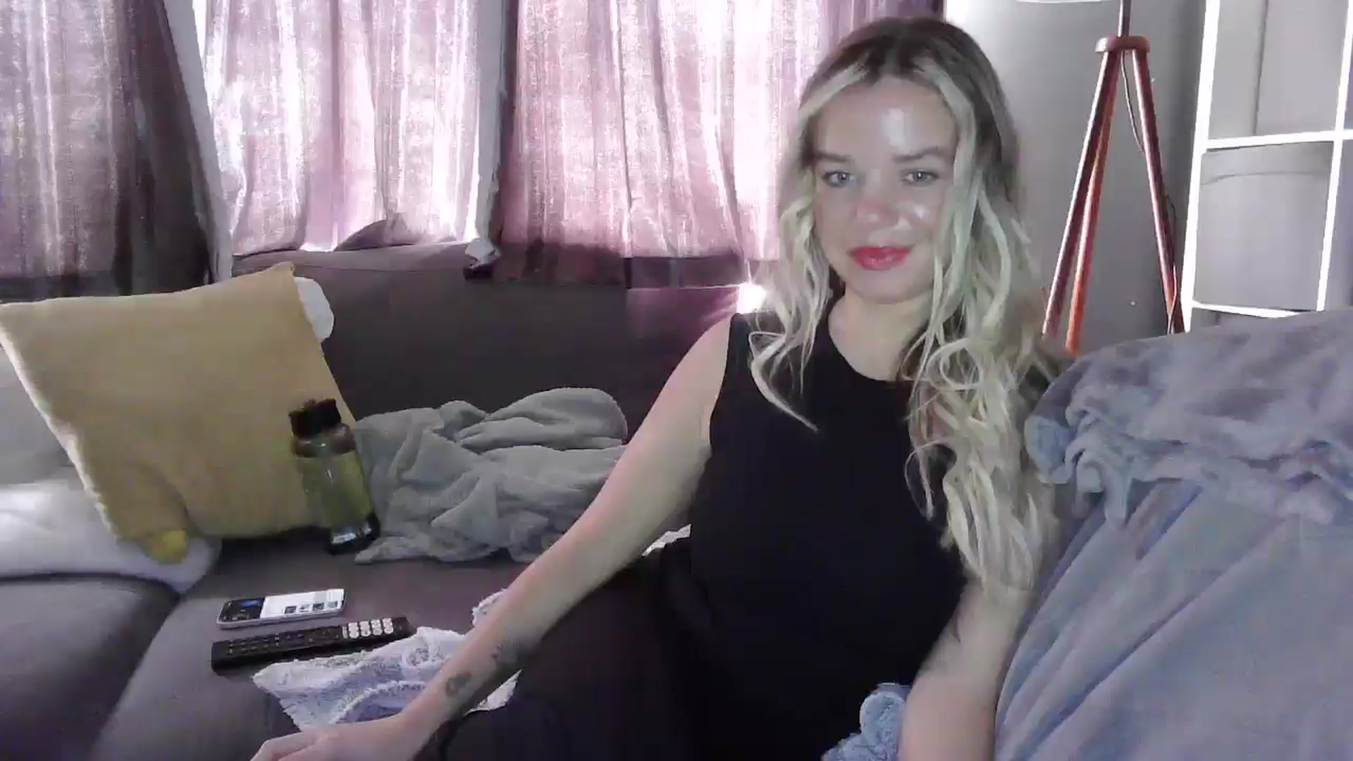 Gallery image thumbnail from TILLY2021's myfreecams stream on, 02/04/2025, 14:14 image 14 of 20