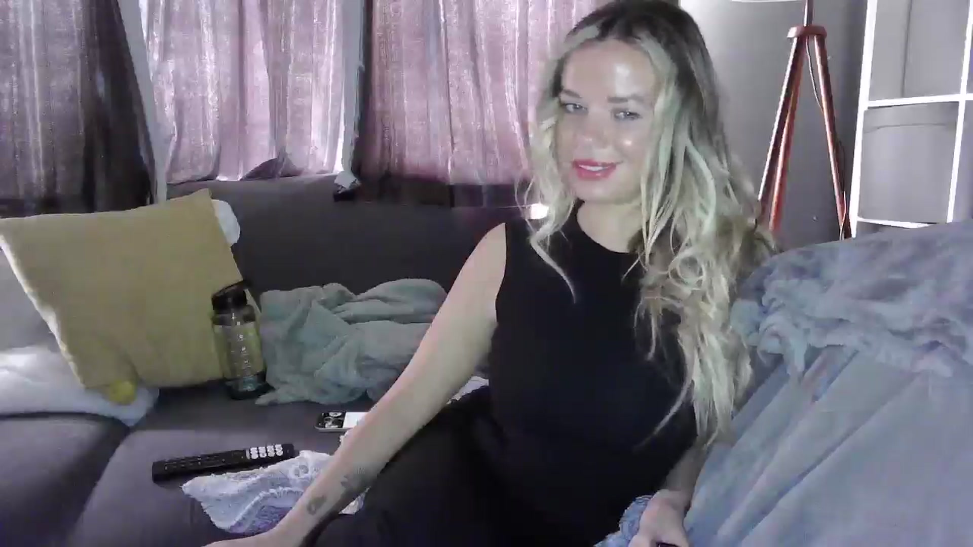 Gallery image thumbnail from TILLY2021's myfreecams stream on, 02/04/2025, 14:14 image 11 of 20