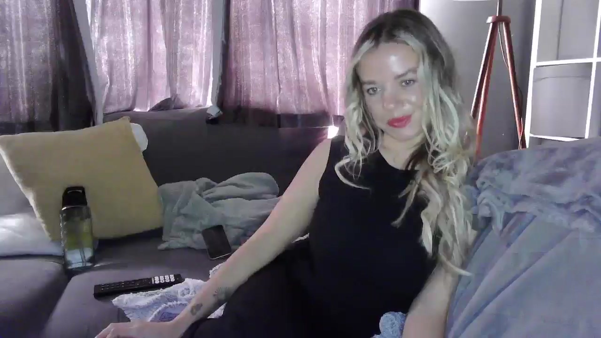 Gallery image thumbnail from TILLY2021's myfreecams stream on, 02/04/2025, 14:14 image 18 of 20