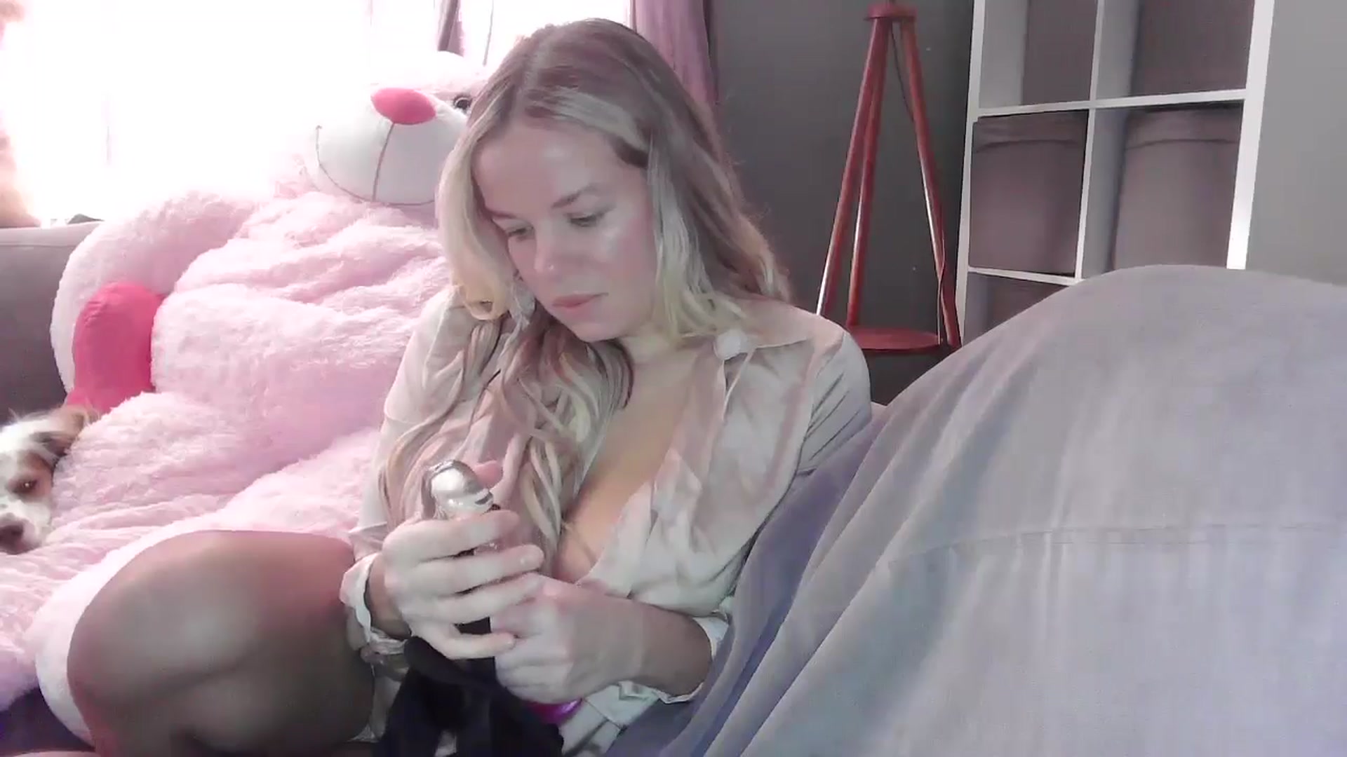 Gallery image thumbnail from TILLY2021's myfreecams stream on, 02/05/2025, 12:35 image 15 of 20