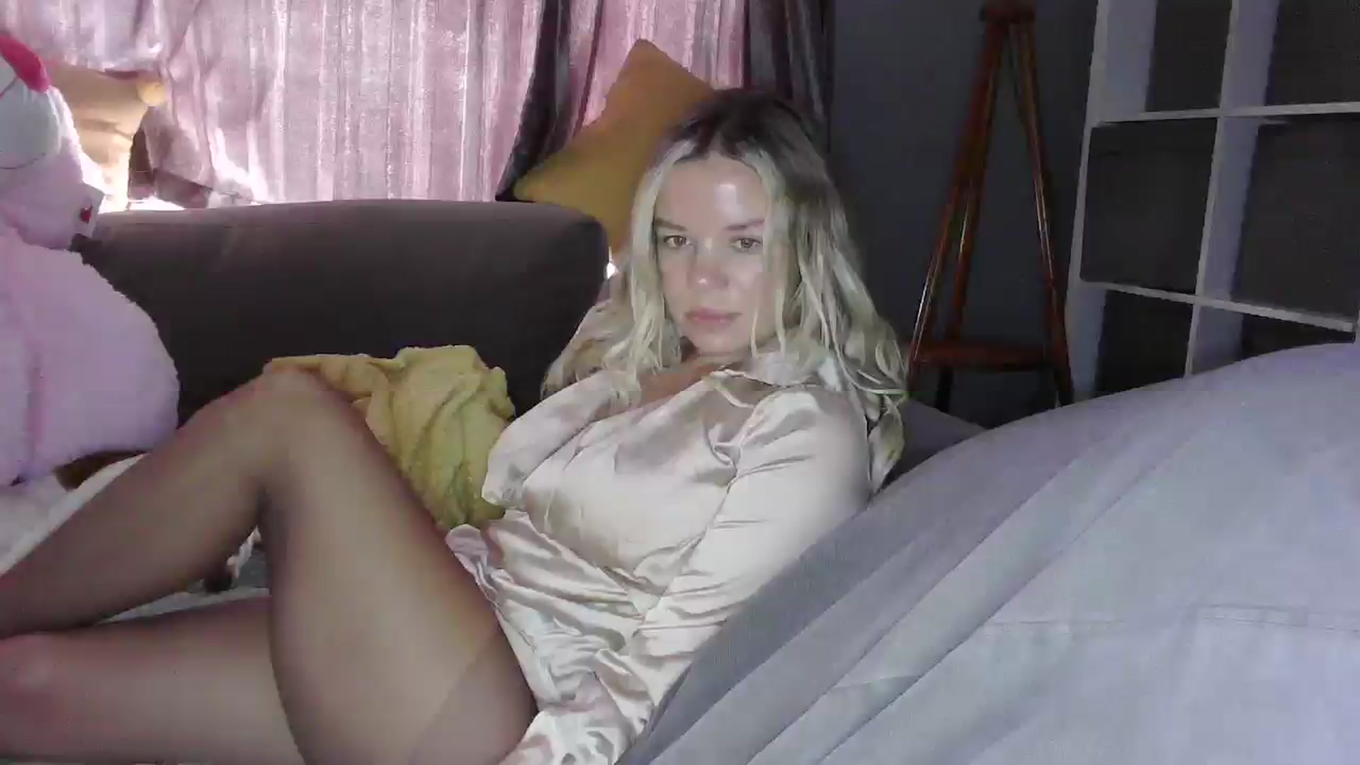 Gallery image thumbnail from TILLY2021's myfreecams stream on, 02/05/2025, 14:56 image 17 of 20