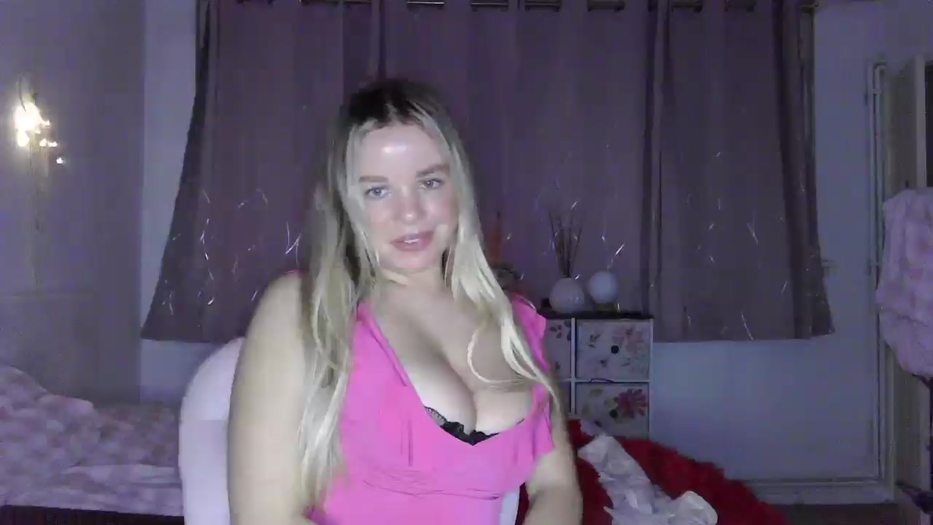 Gallery image thumbnail from TILLY2021's myfreecams stream on, 02/17/2025, 18:00 image 18 of 20