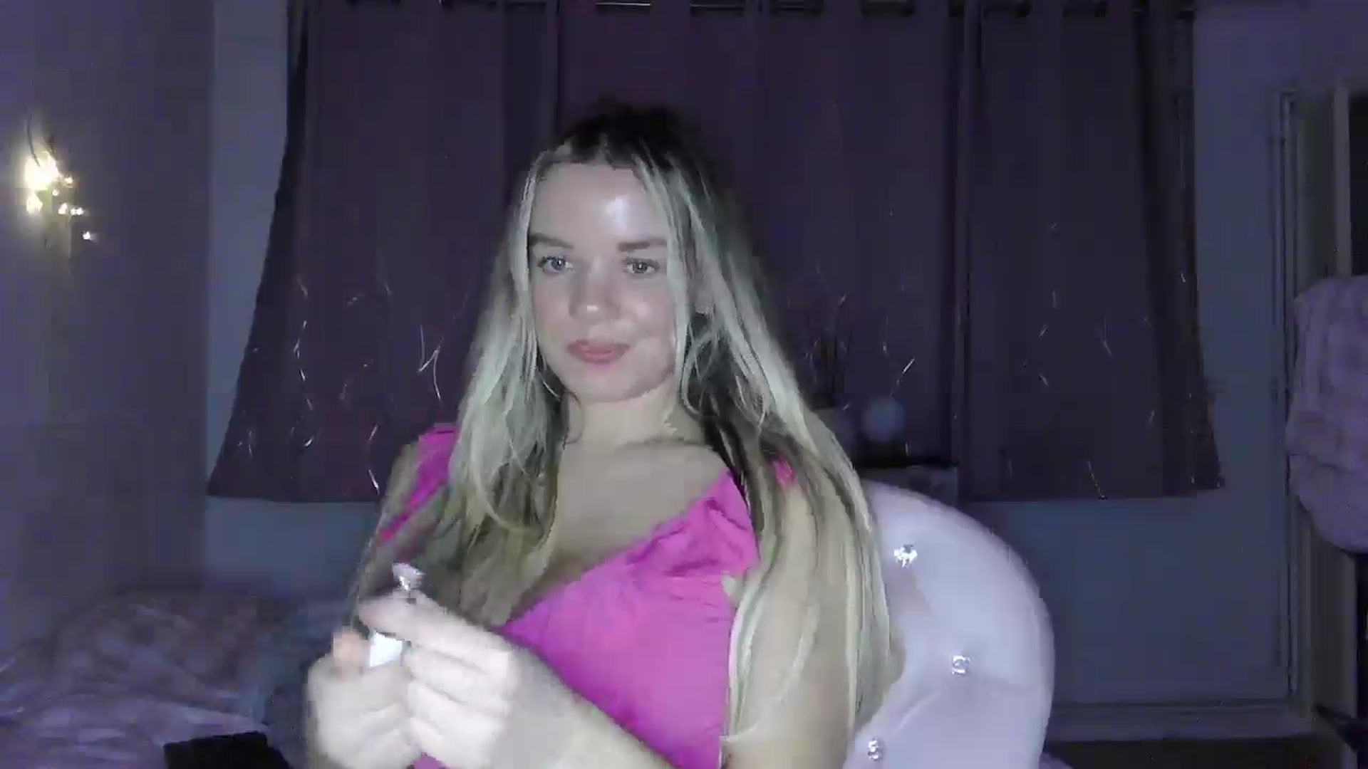 Gallery image thumbnail from TILLY2021's myfreecams stream on, 02/17/2025, 18:17 image 18 of 20