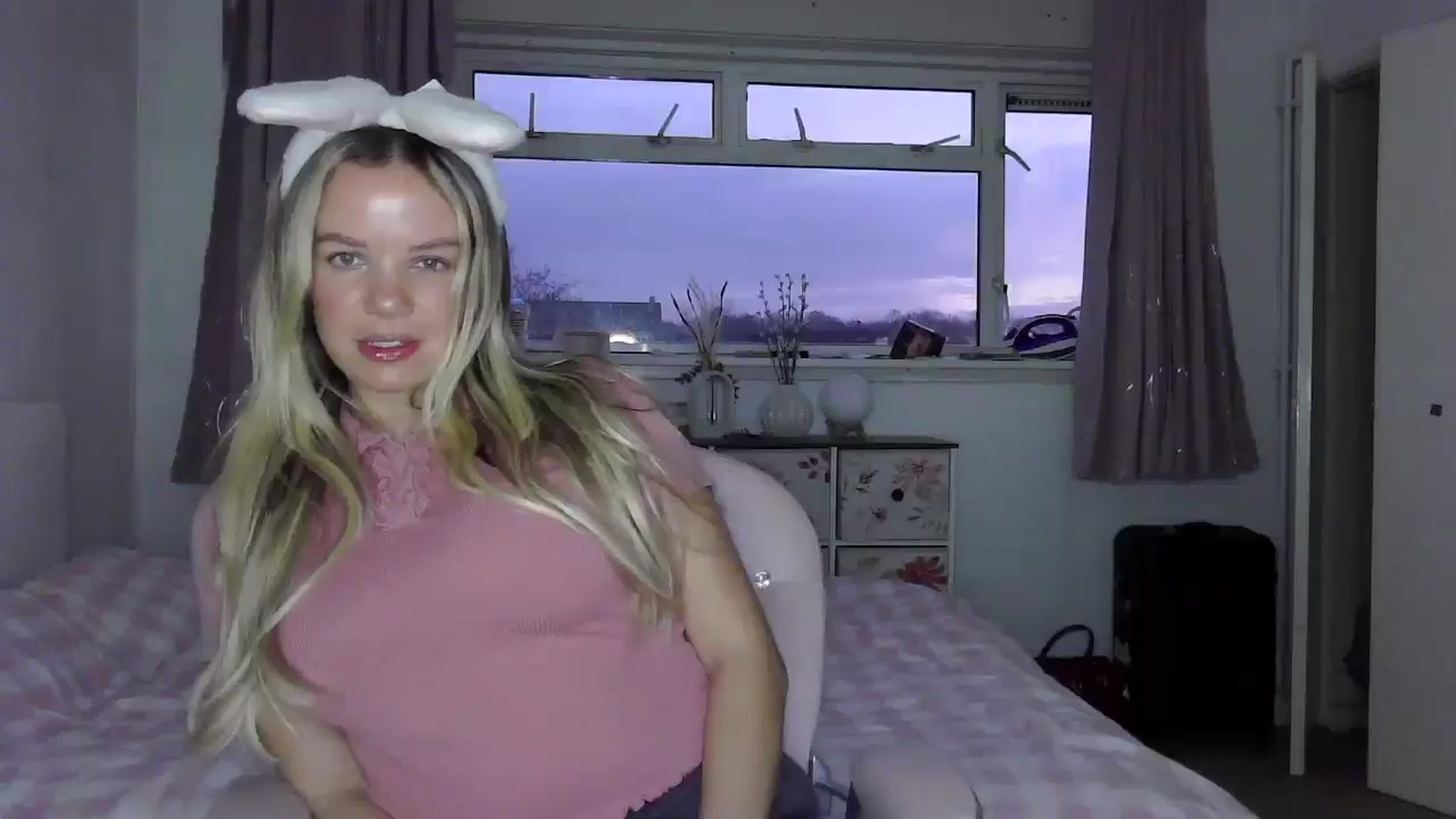 Gallery image thumbnail from TILLY2021's myfreecams stream on, 03/07/2025, 18:20 image 10 of 20
