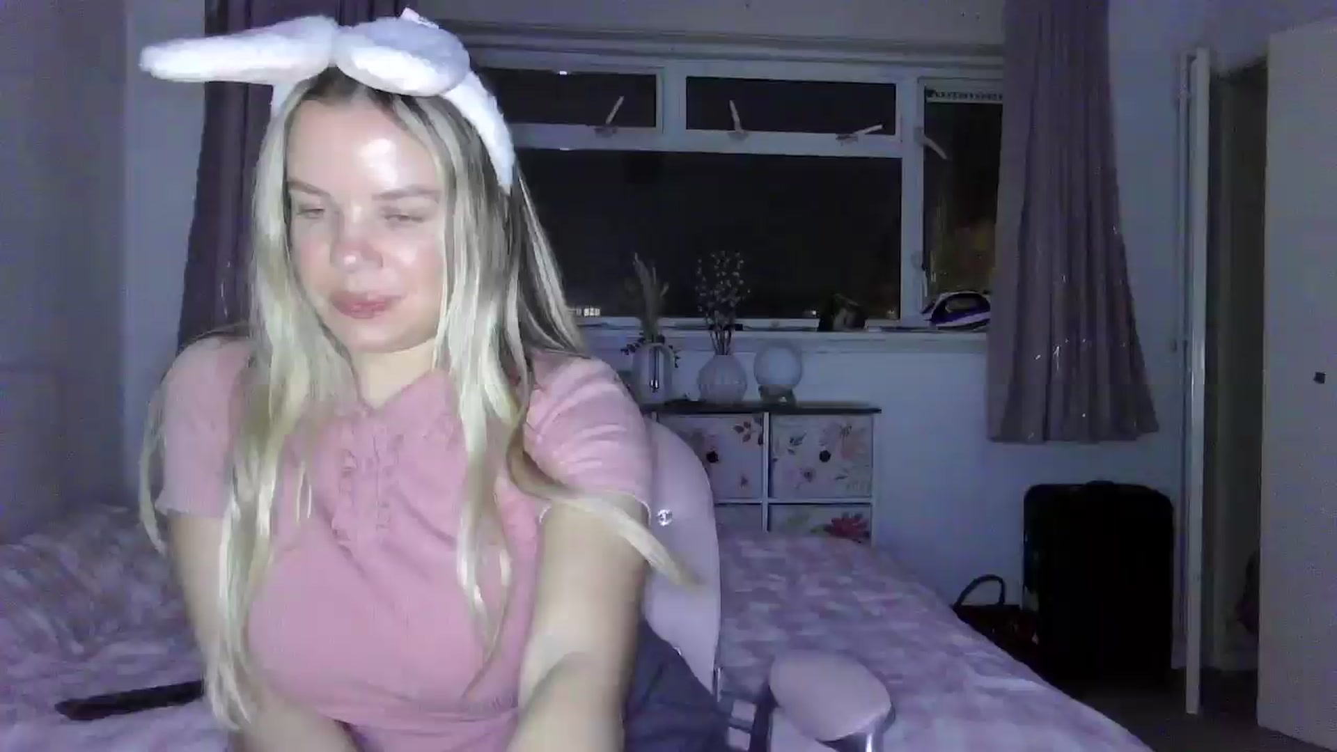 Gallery image thumbnail from TILLY2021's myfreecams stream on, 03/07/2025, 18:57 image 12 of 20
