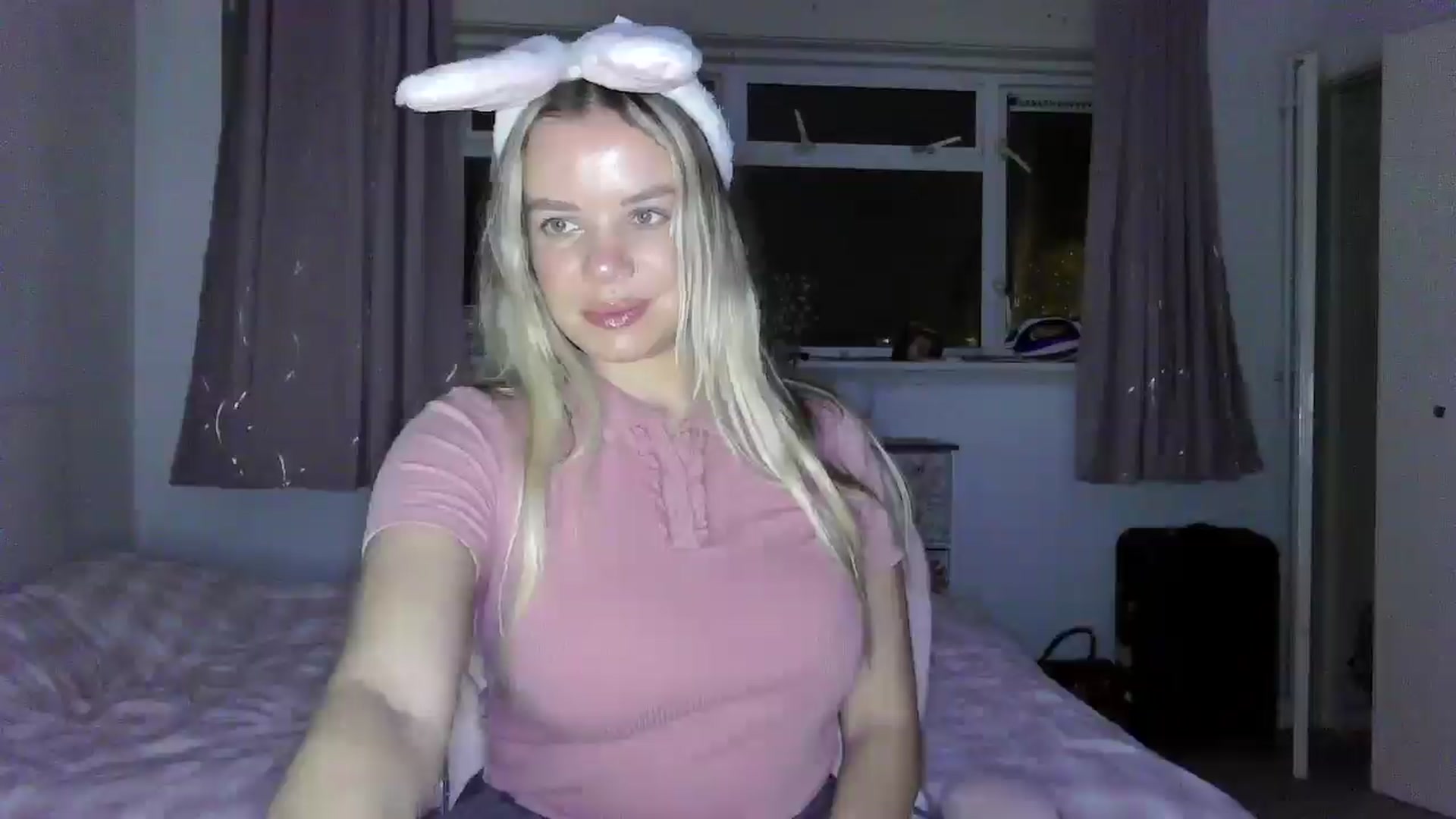 Gallery image thumbnail from TILLY2021's myfreecams stream on, 03/07/2025, 18:57 image 19 of 20