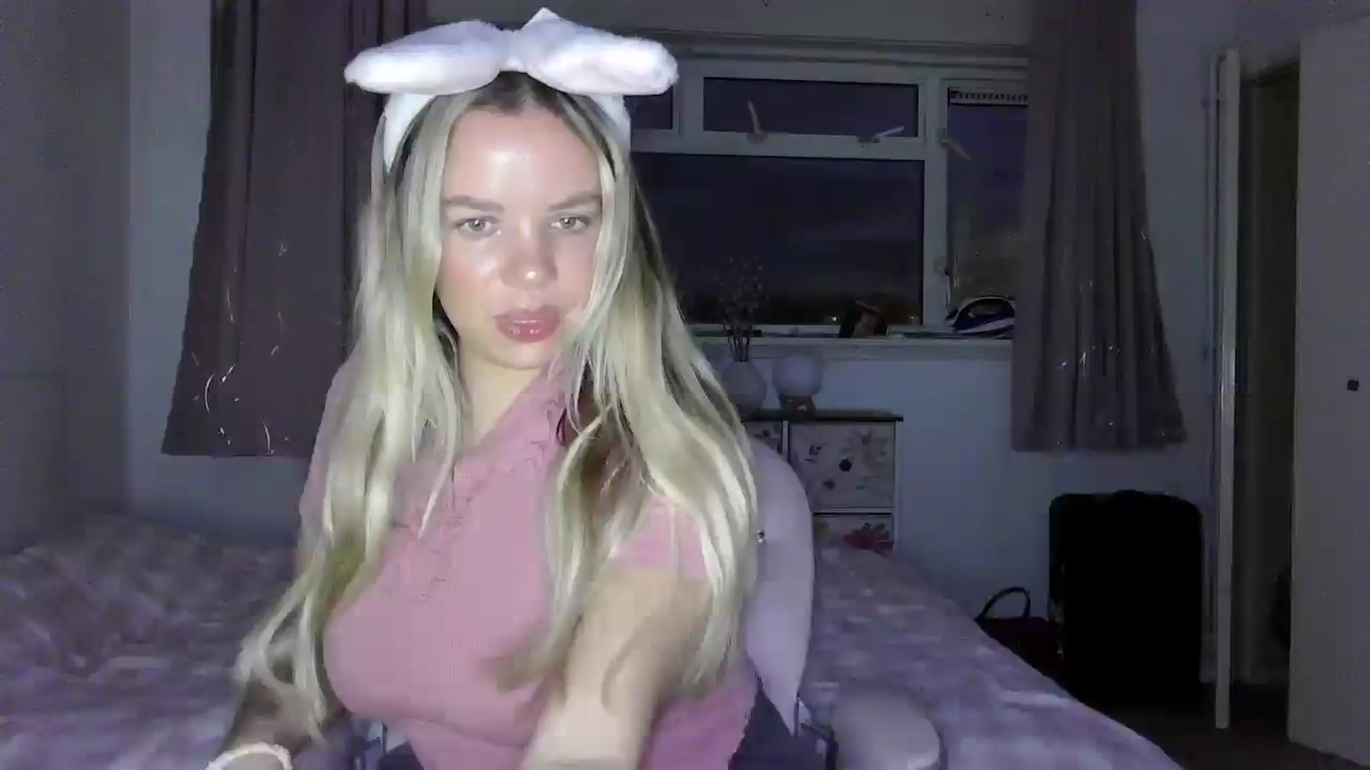 Gallery image thumbnail from TILLY2021's myfreecams stream on, 03/07/2025, 18:57 image 5 of 20