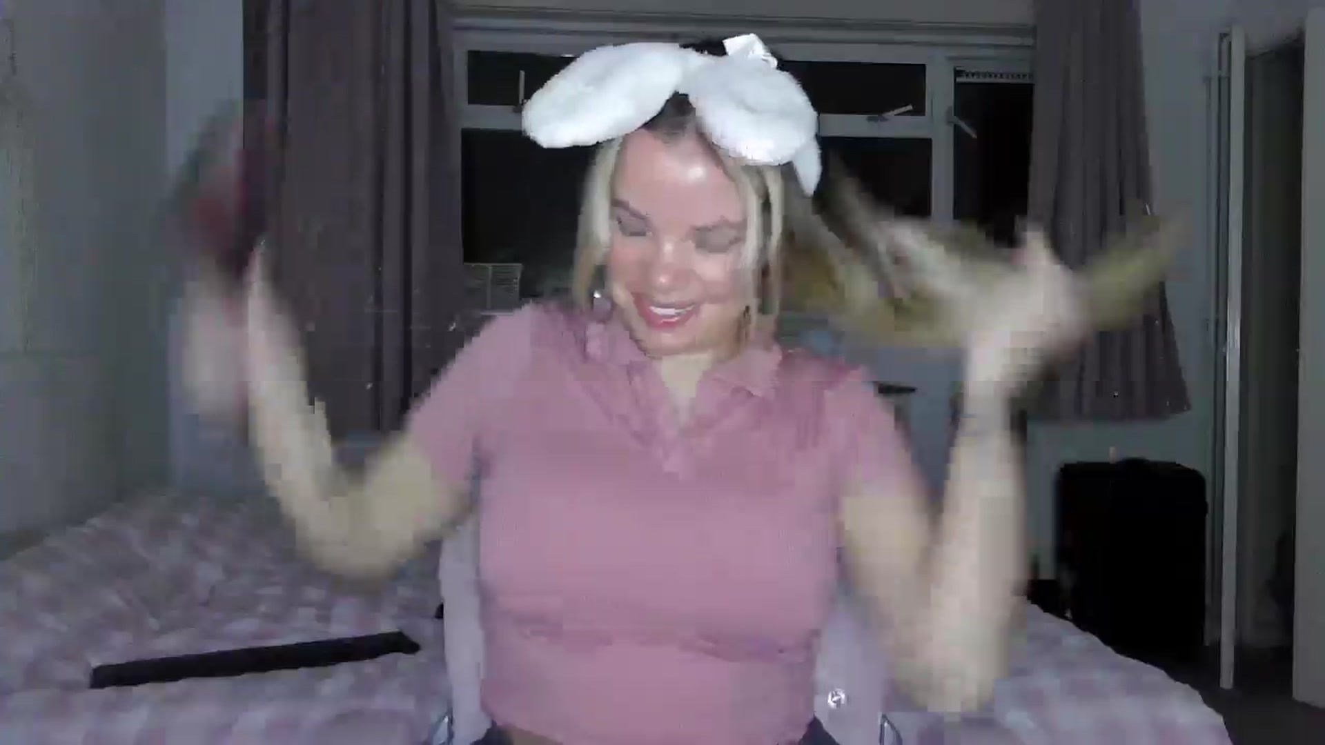 Gallery image thumbnail from TILLY2021's myfreecams stream on, 03/07/2025, 19:38 image 5 of 20