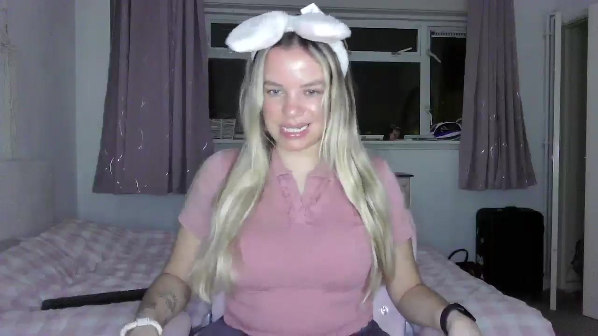 Gallery image thumbnail from TILLY2021's myfreecams stream on, 03/07/2025, 19:38 image 8 of 20