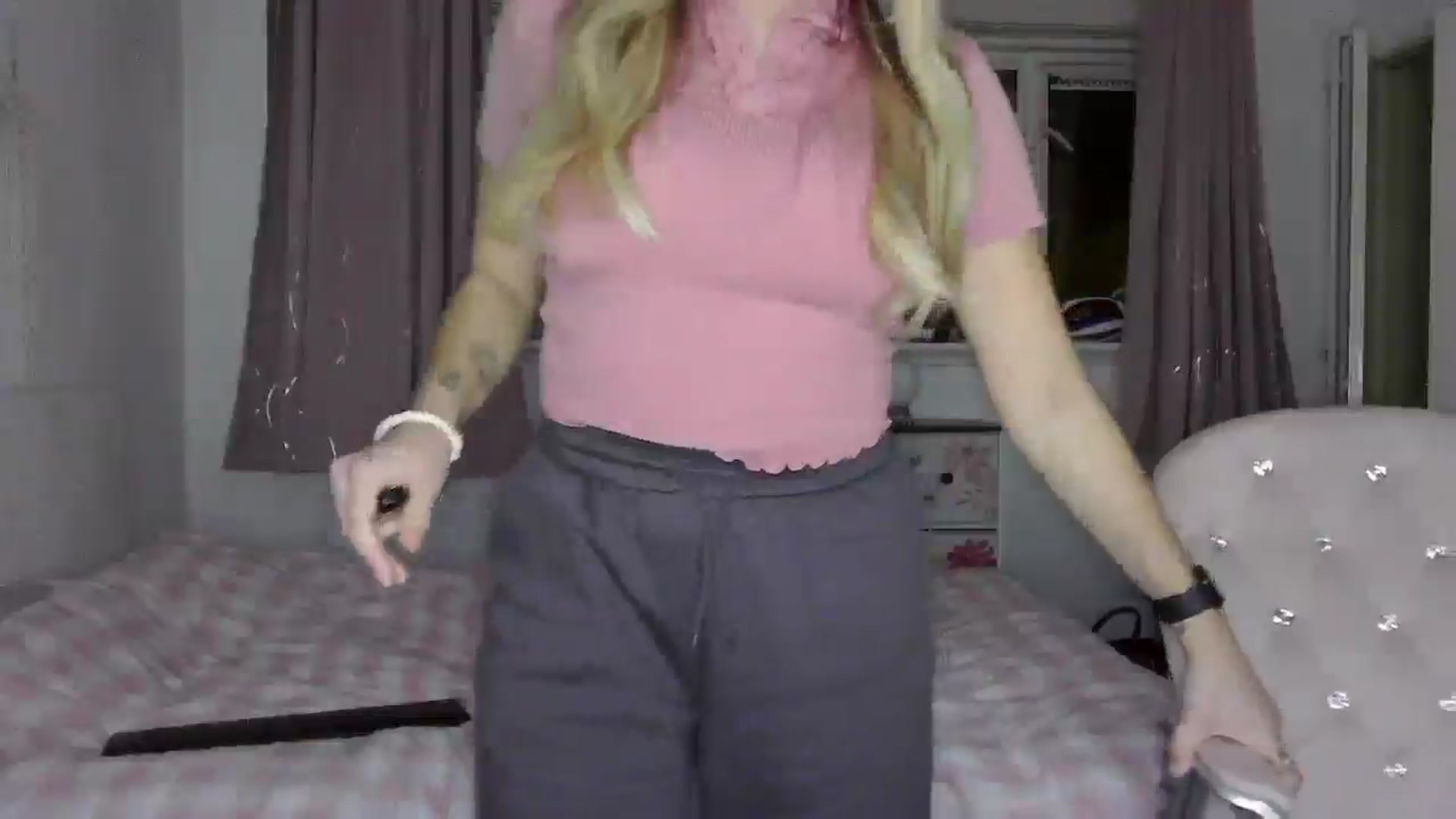 Gallery image thumbnail from TILLY2021's myfreecams stream on, 03/07/2025, 19:38 image 9 of 20