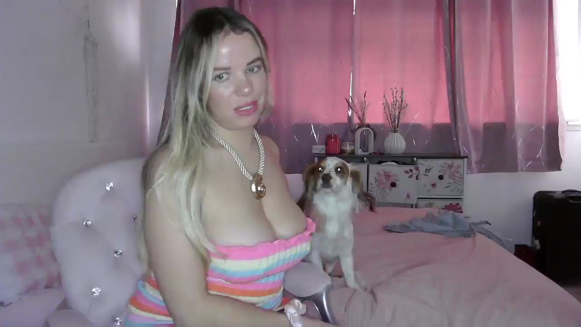 Gallery image thumbnail from TILLY2021's myfreecams stream on, 03/10/2025, 16:19 image 19 of 20