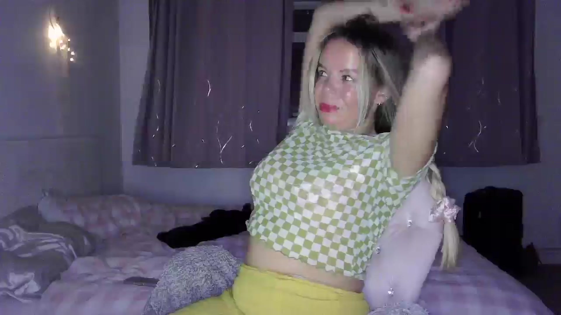 Gallery image thumbnail from TILLY2021's myfreecams stream on, 03/22/2025, 23:20 image 2 of 20
