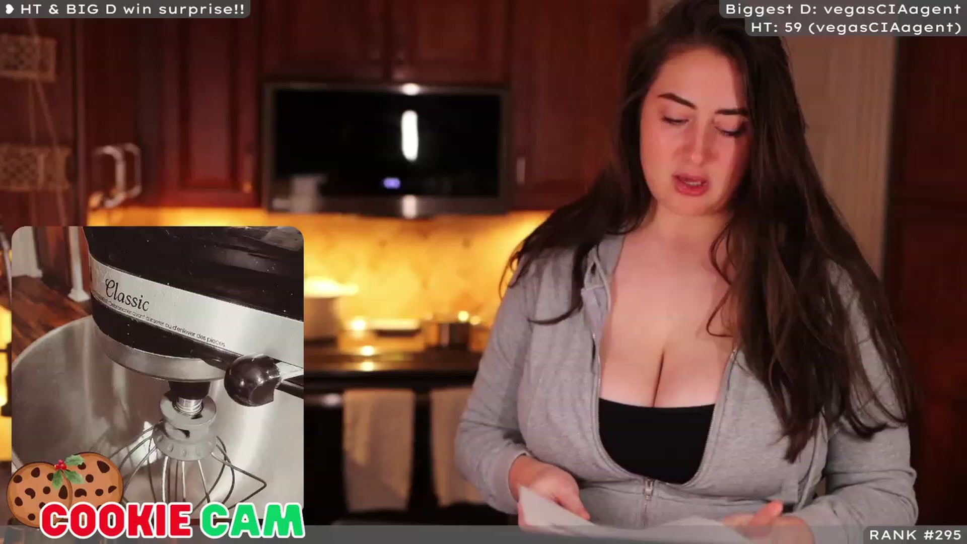Gallery image thumbnail from TITMAS's myfreecams stream on, 12/12/2023, 03:29 image 9 of 20