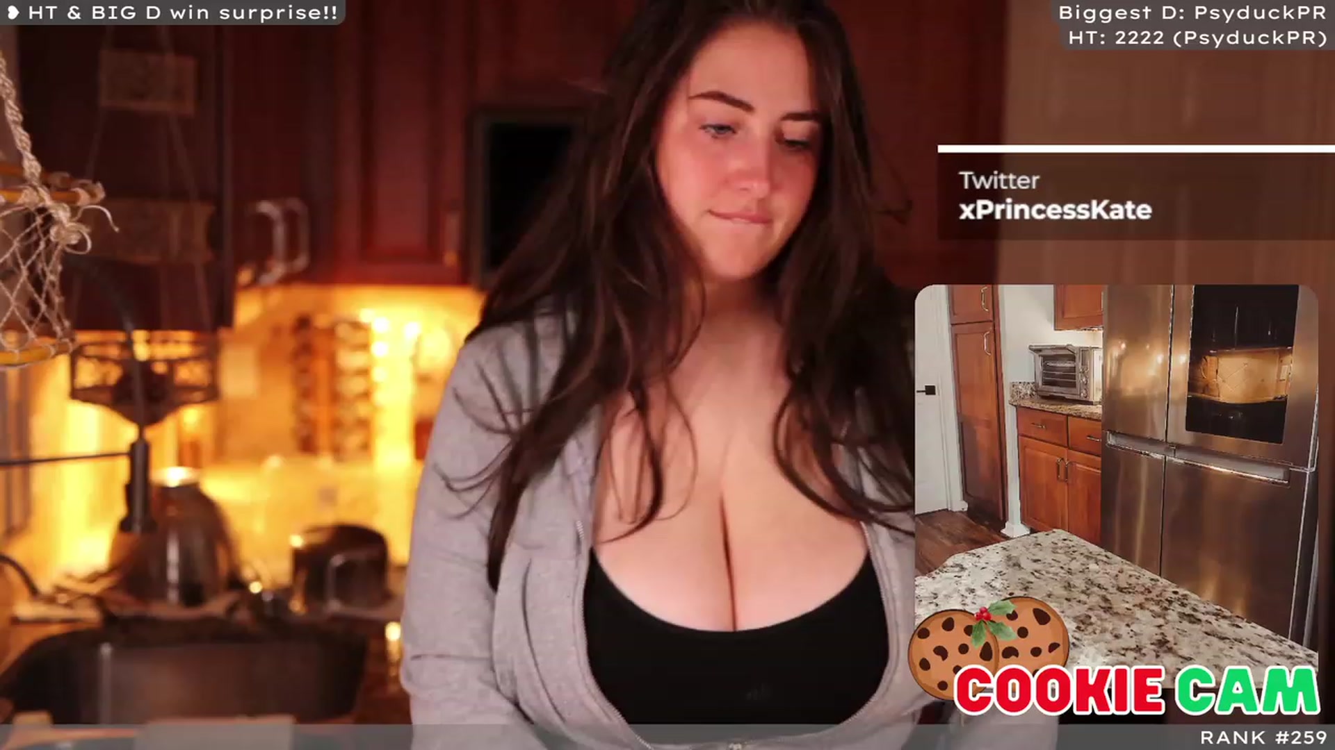 Gallery image thumbnail from TITMAS's myfreecams stream on, 12/12/2023, 04:39 image 7 of 20
