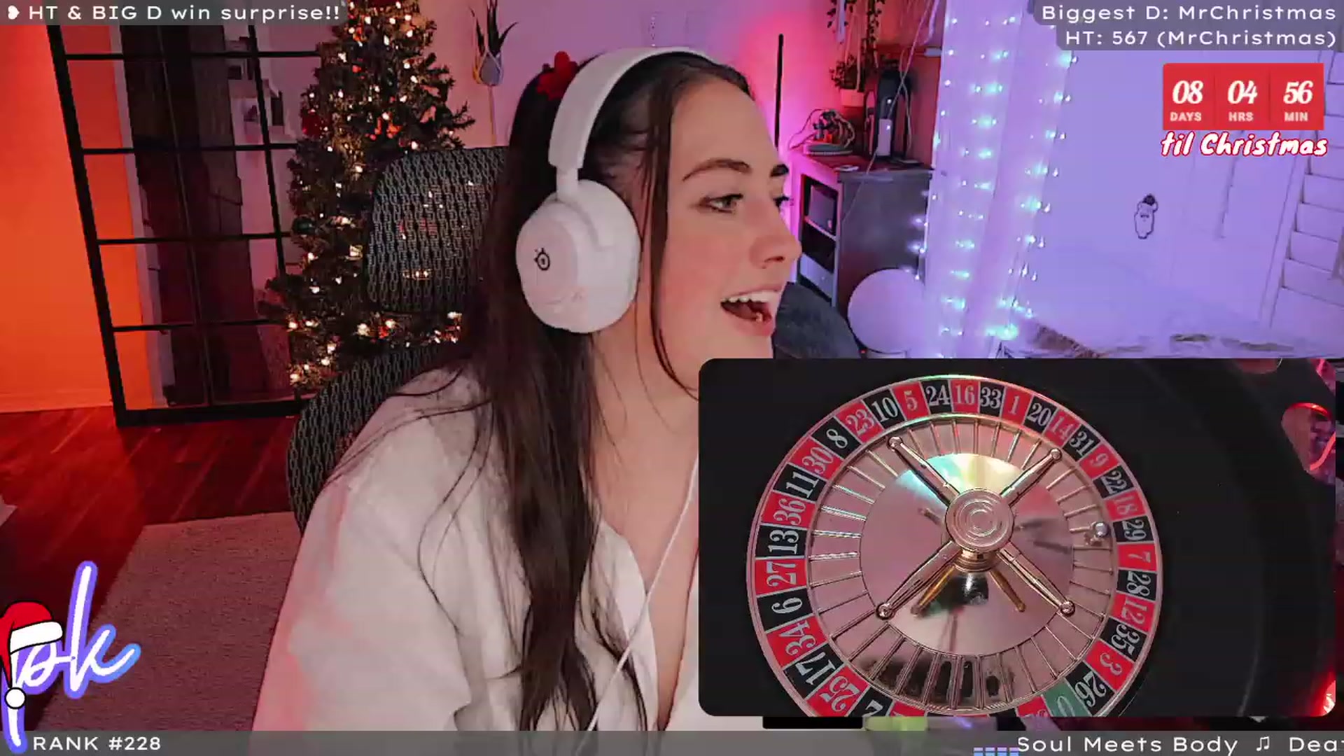 Gallery image thumbnail from TITMAS's myfreecams stream on, 12/16/2023, 05:51 image 8 of 20