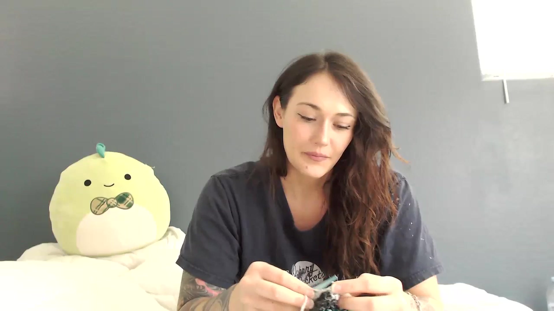 Gallery image thumbnail from TURTLEBABY27's myfreecams stream on, 02/28/2024, 18:30 image 16 of 20
