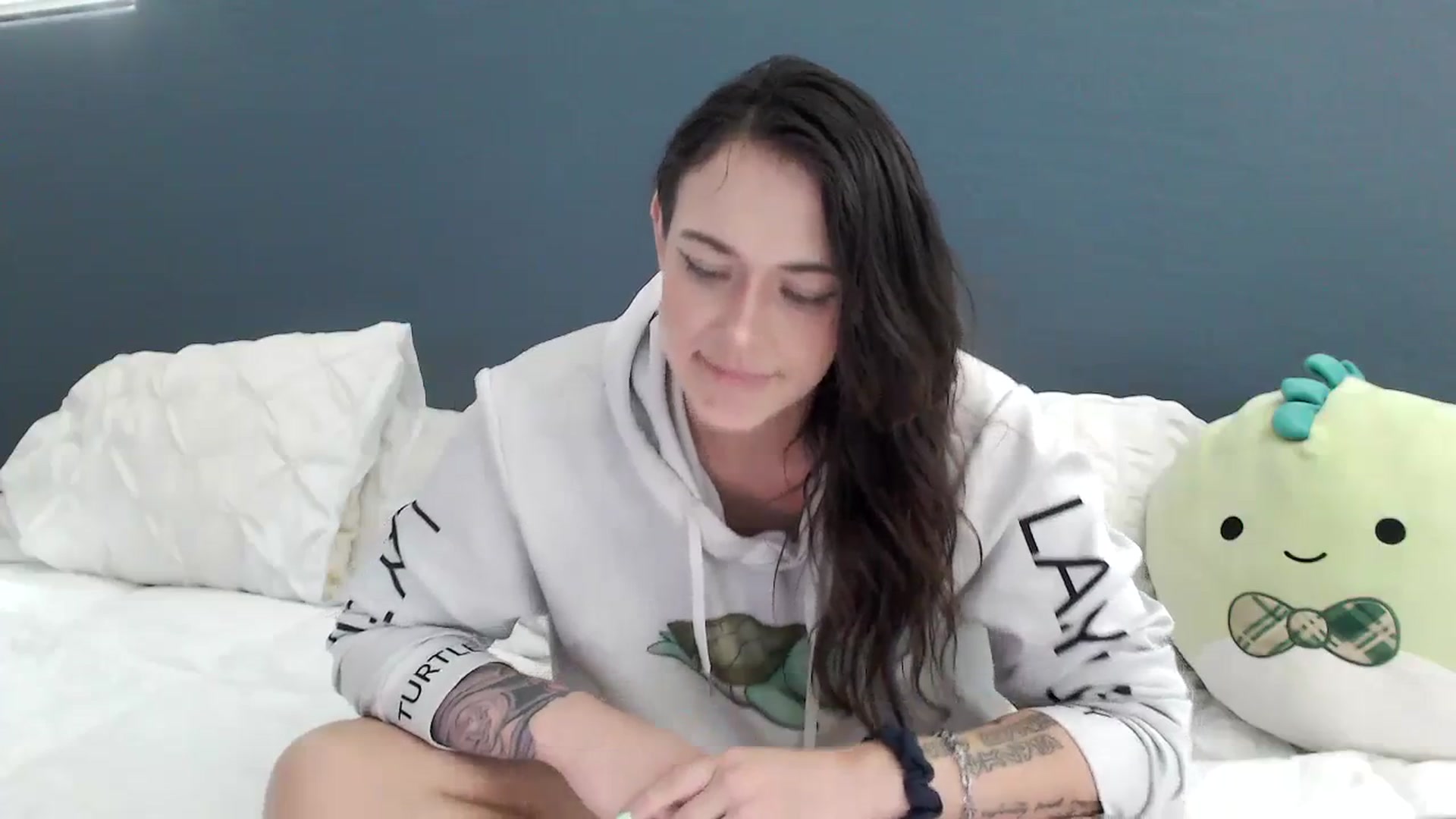Gallery image thumbnail from TURTLEBABY27's myfreecams stream on, 03/13/2024, 19:39 image 5 of 20