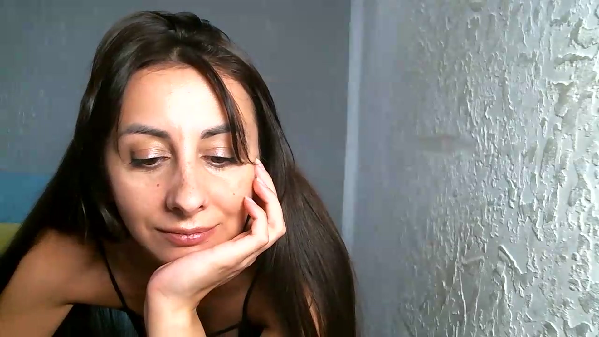 Gallery image thumbnail from TUshinYViki_S's myfreecams stream on, 07/18/2026, 11:59 image 15 of 20