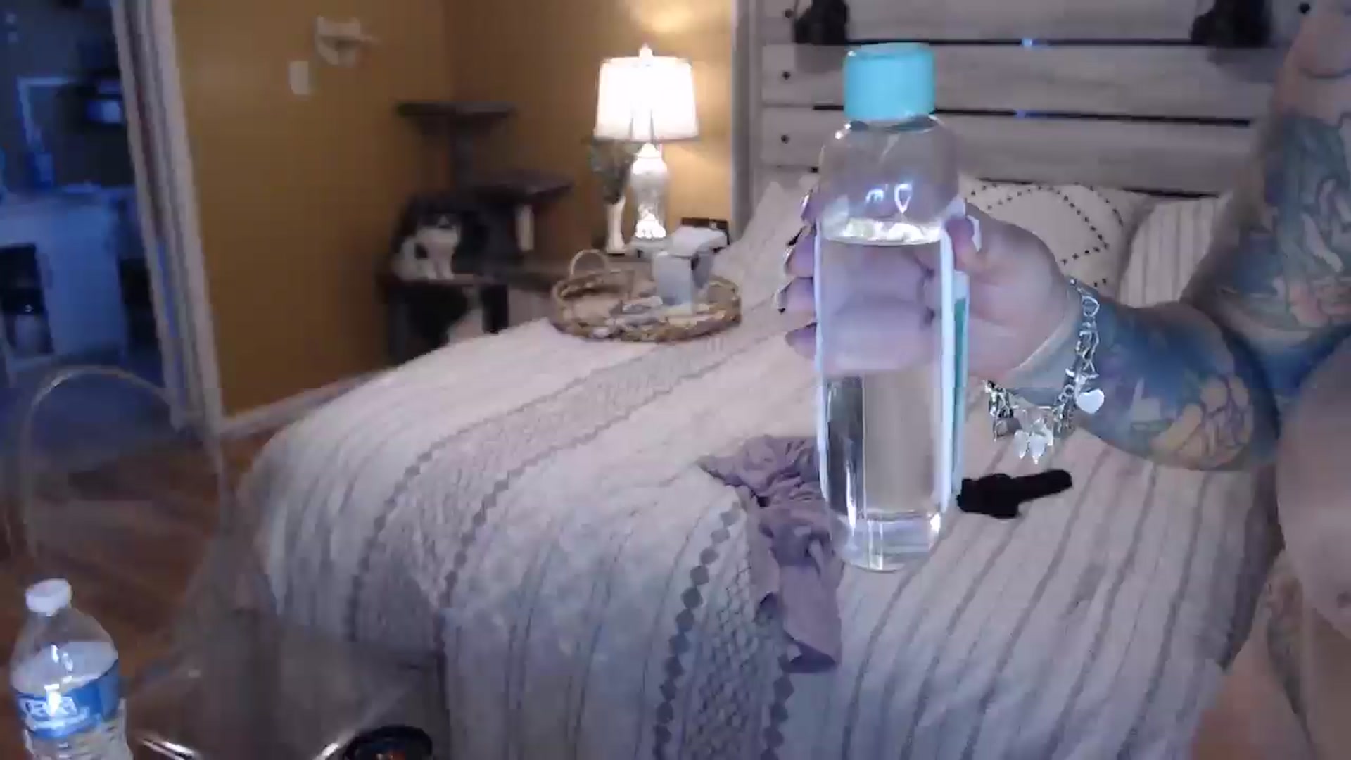 Gallery image thumbnail from TXHouseWife's myfreecams stream on, 05/14/2025, 19:49 image 3 of 20