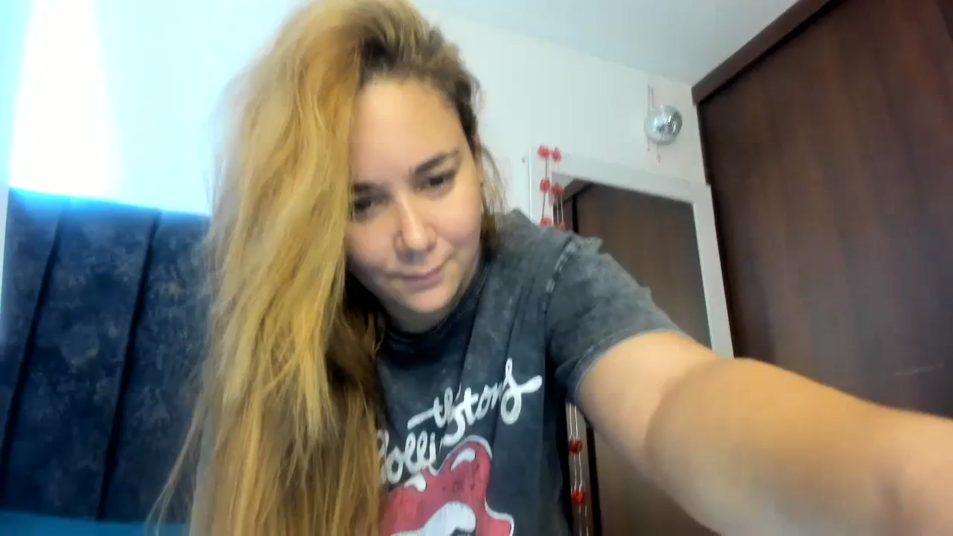 Gallery image thumbnail from T_A_R_A's myfreecams stream on, 07/22/2023, 13:33 image 9 of 20