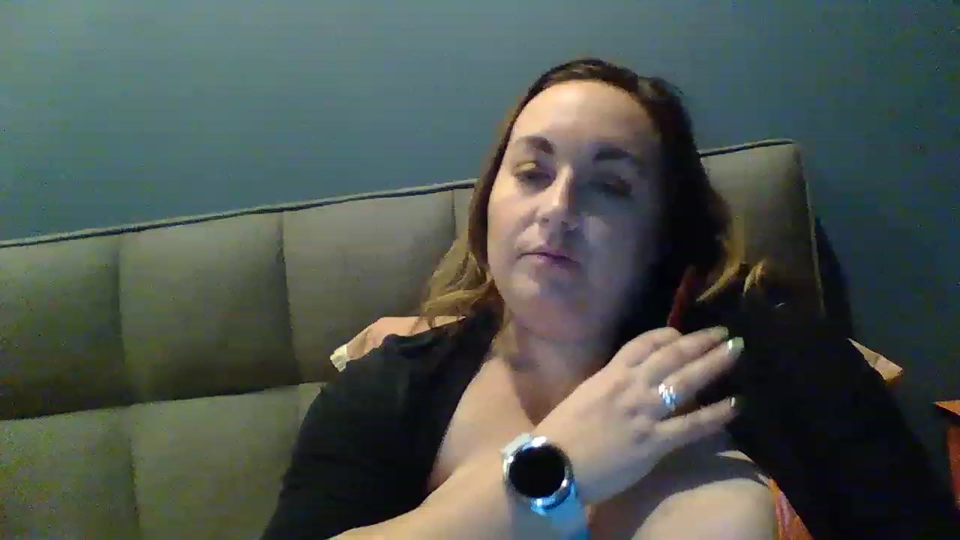 Gallery image thumbnail from Tabbi1102's myfreecams stream on, 11/29/2022, 01:27 image 12 of 20