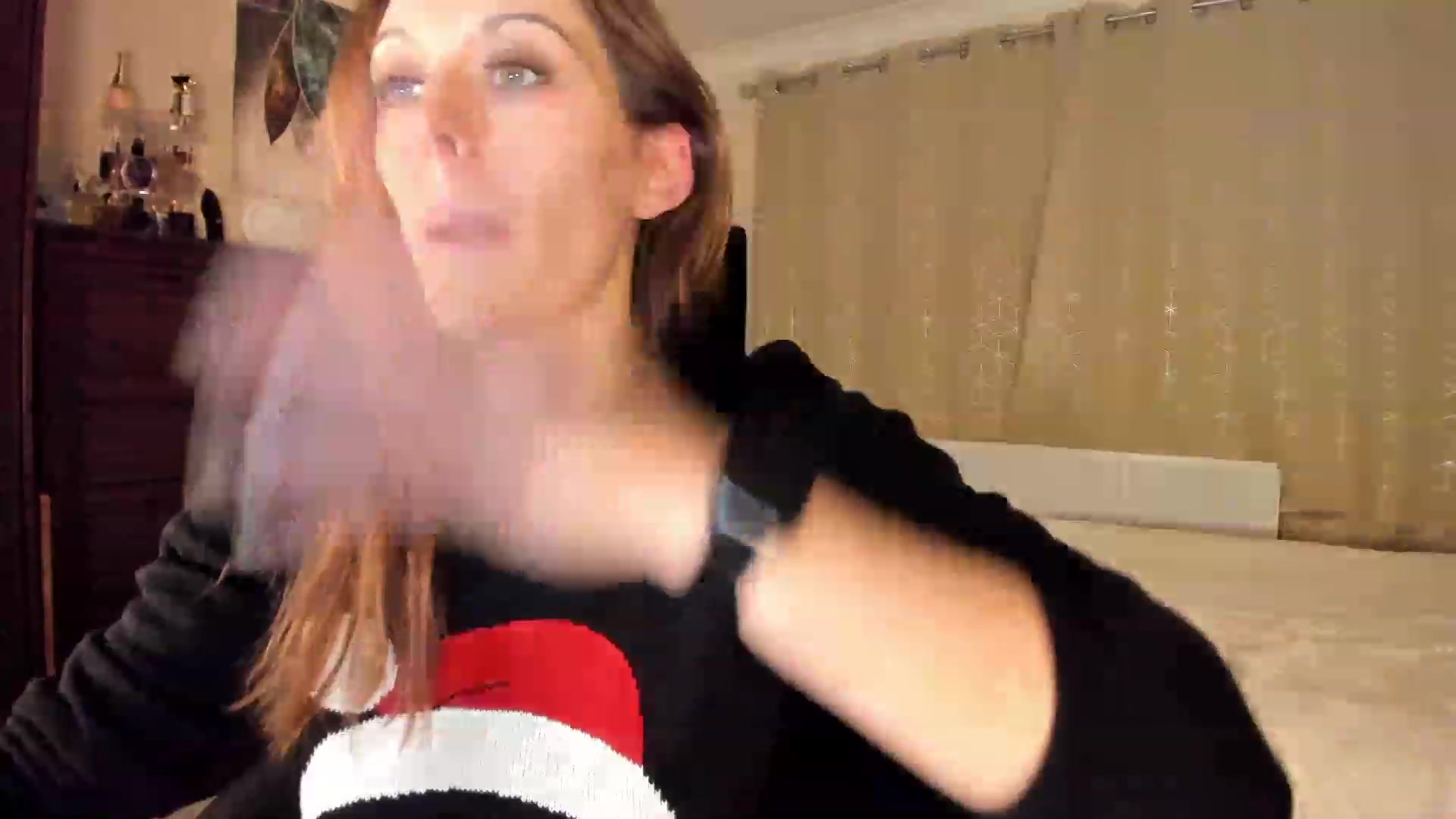 Gallery image thumbnail from Tabby_69's myfreecams stream on, 12/09/2022, 22:34 image 4 of 20