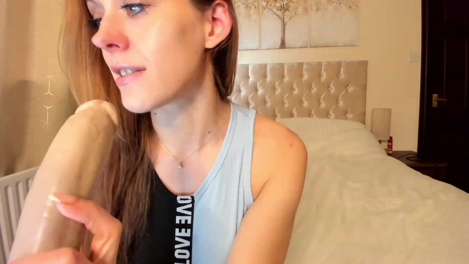 Gallery image thumbnail from Tabby_69's myfreecams stream on, 01/27/2023, 14:38 image 8 of 20
