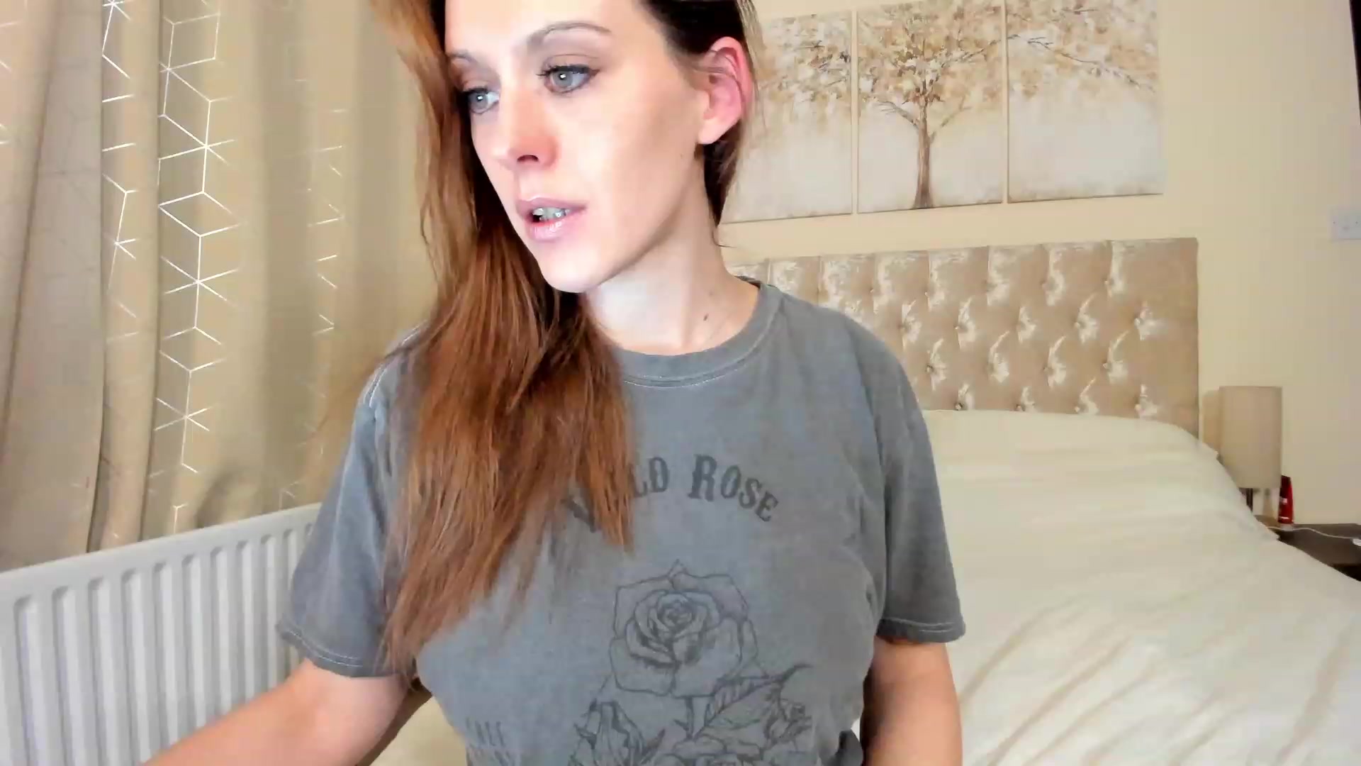 Gallery image thumbnail from Tabby_69's myfreecams stream on, 01/28/2023, 22:44 image 4 of 20