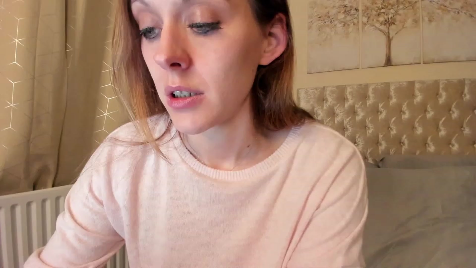 Gallery image thumbnail from Tabby_69's myfreecams stream on, 03/07/2023, 23:01 image 19 of 20