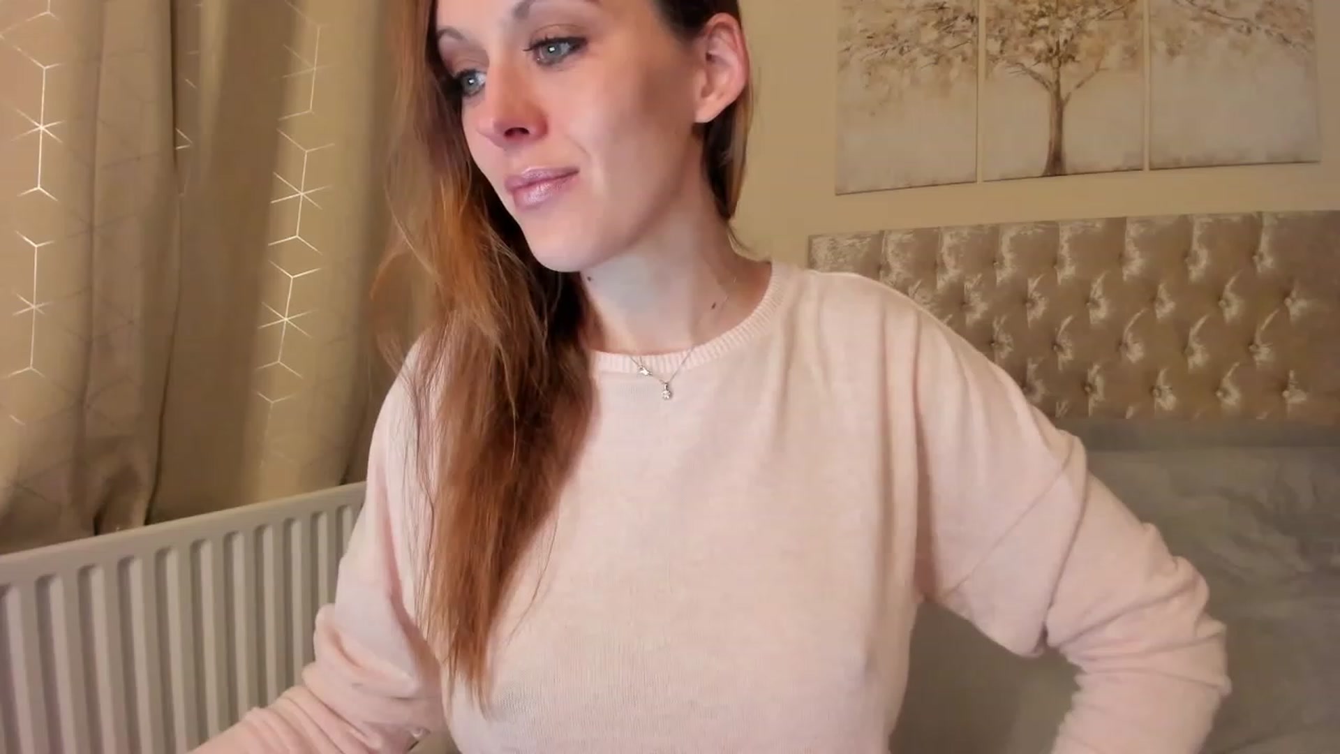 Gallery image thumbnail from Tabby_69's myfreecams stream on, 03/07/2023, 23:01 image 3 of 20