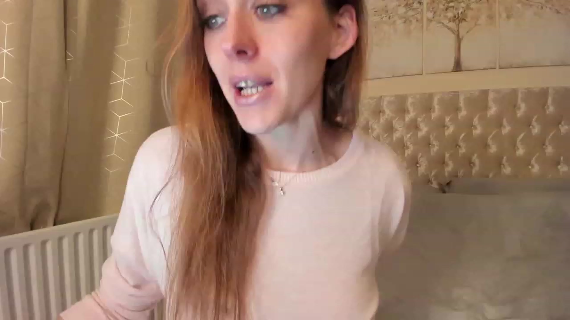 Gallery image thumbnail from Tabby_69's myfreecams stream on, 03/07/2023, 23:01 image 6 of 20