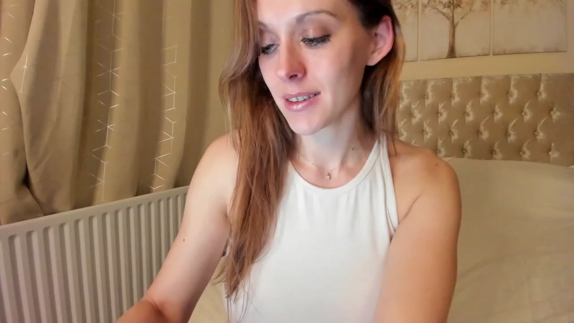 Gallery image thumbnail from Tabby_69's myfreecams stream on, 03/10/2023, 22:46 image 10 of 20