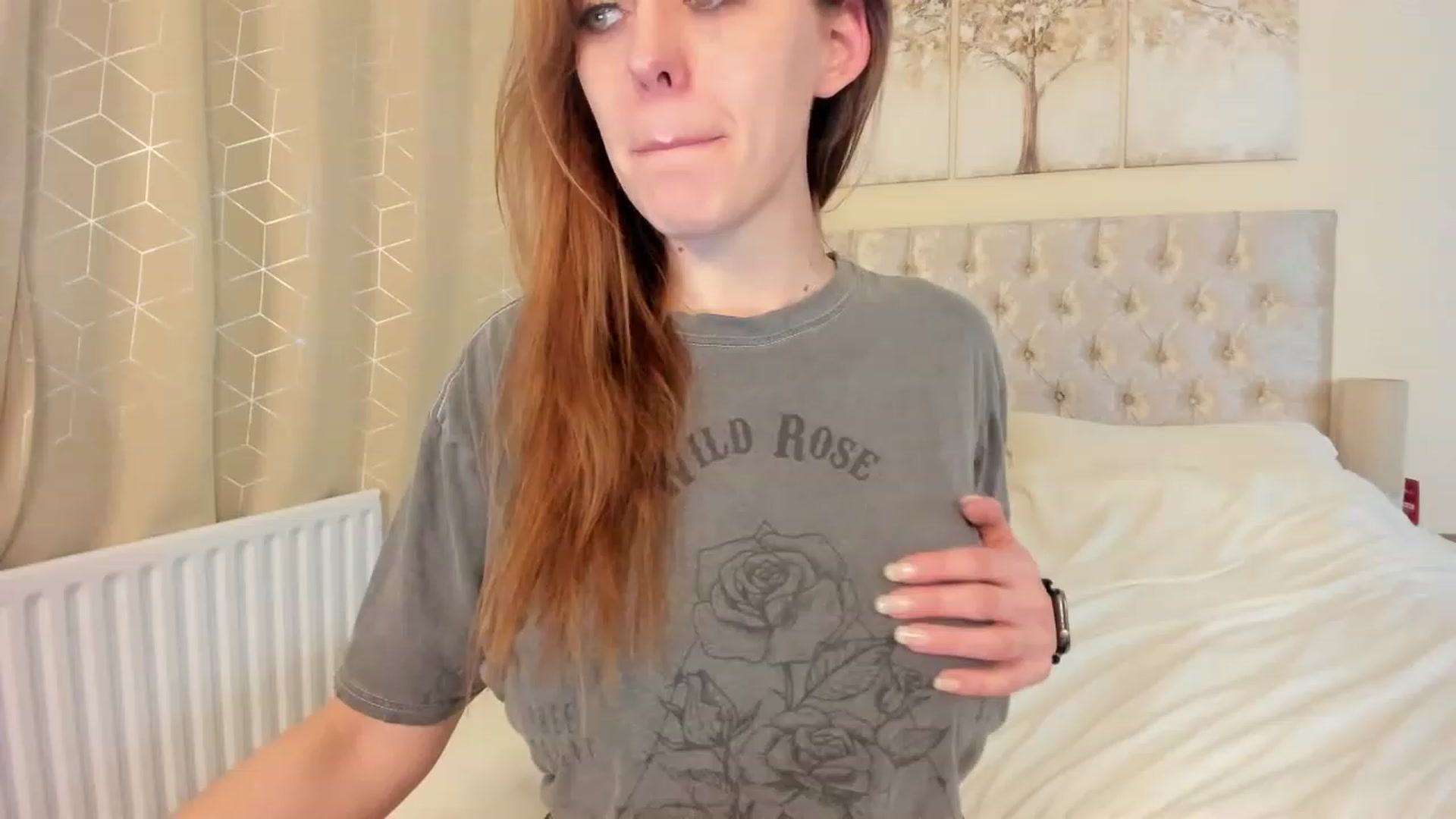 Gallery image thumbnail from Tabby_69's myfreecams stream on, 03/17/2023, 22:28 image 2 of 20