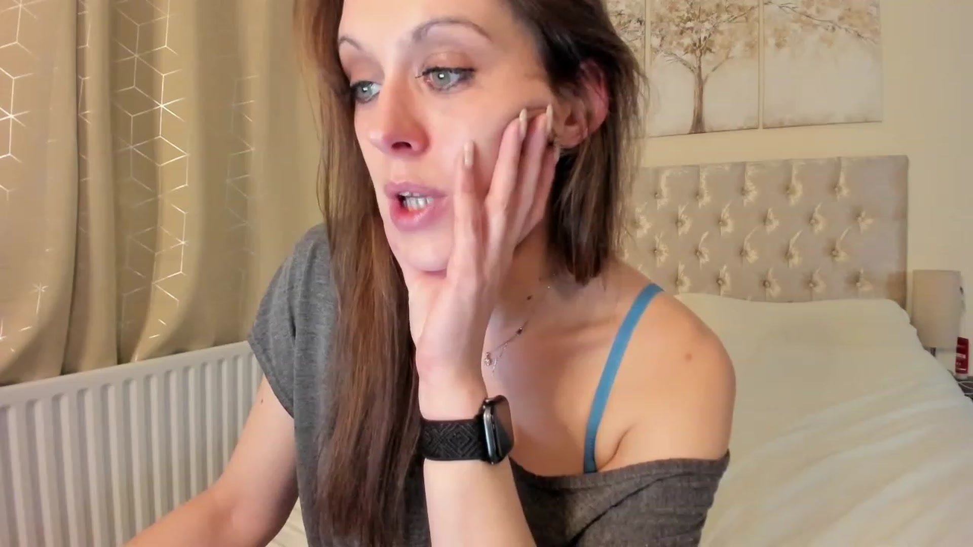 Gallery image thumbnail from Tabby_69's myfreecams stream on, 03/22/2023, 22:06 image 9 of 20